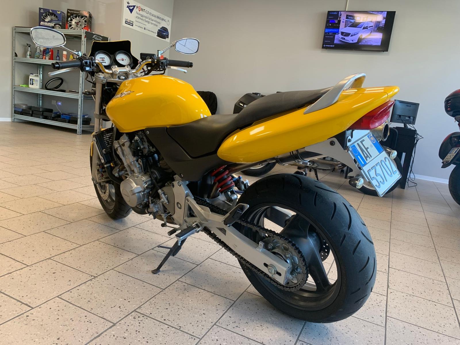 HONDA HORNET