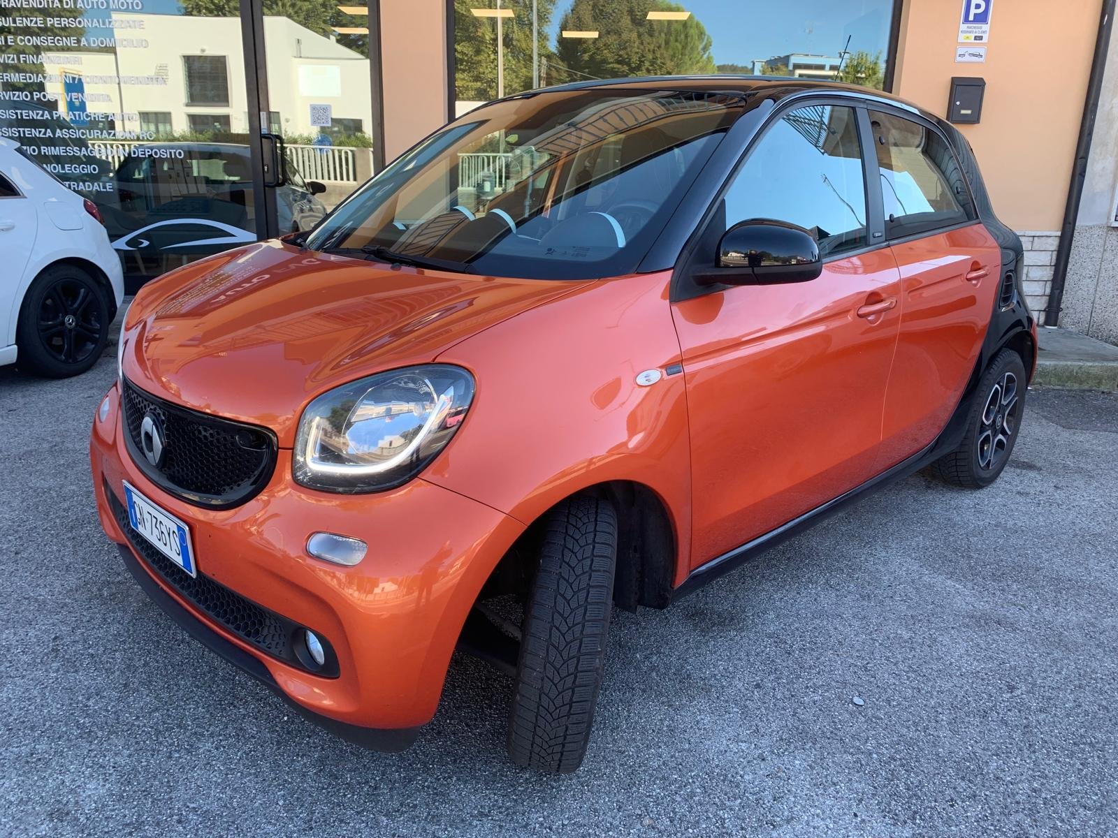 SMART FORFOUR