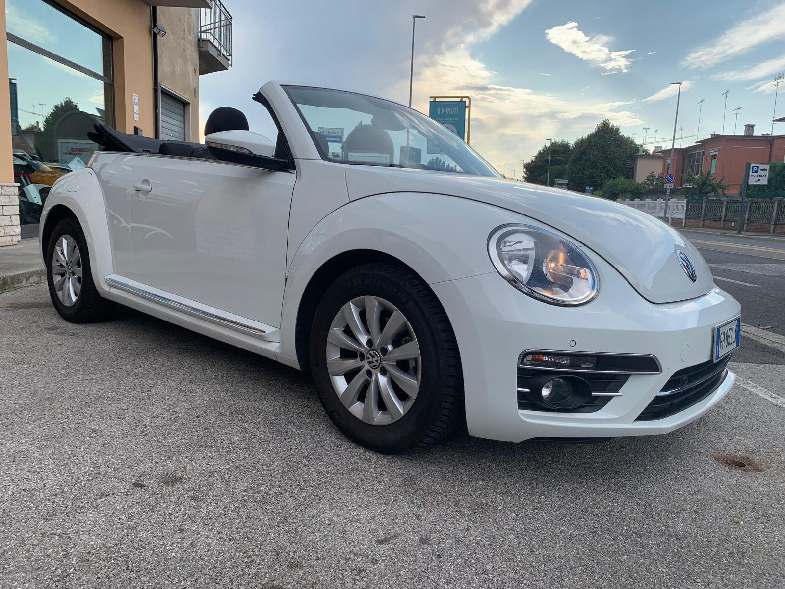 VOLKSWAGEN MAGGIOLINO CABRIO
