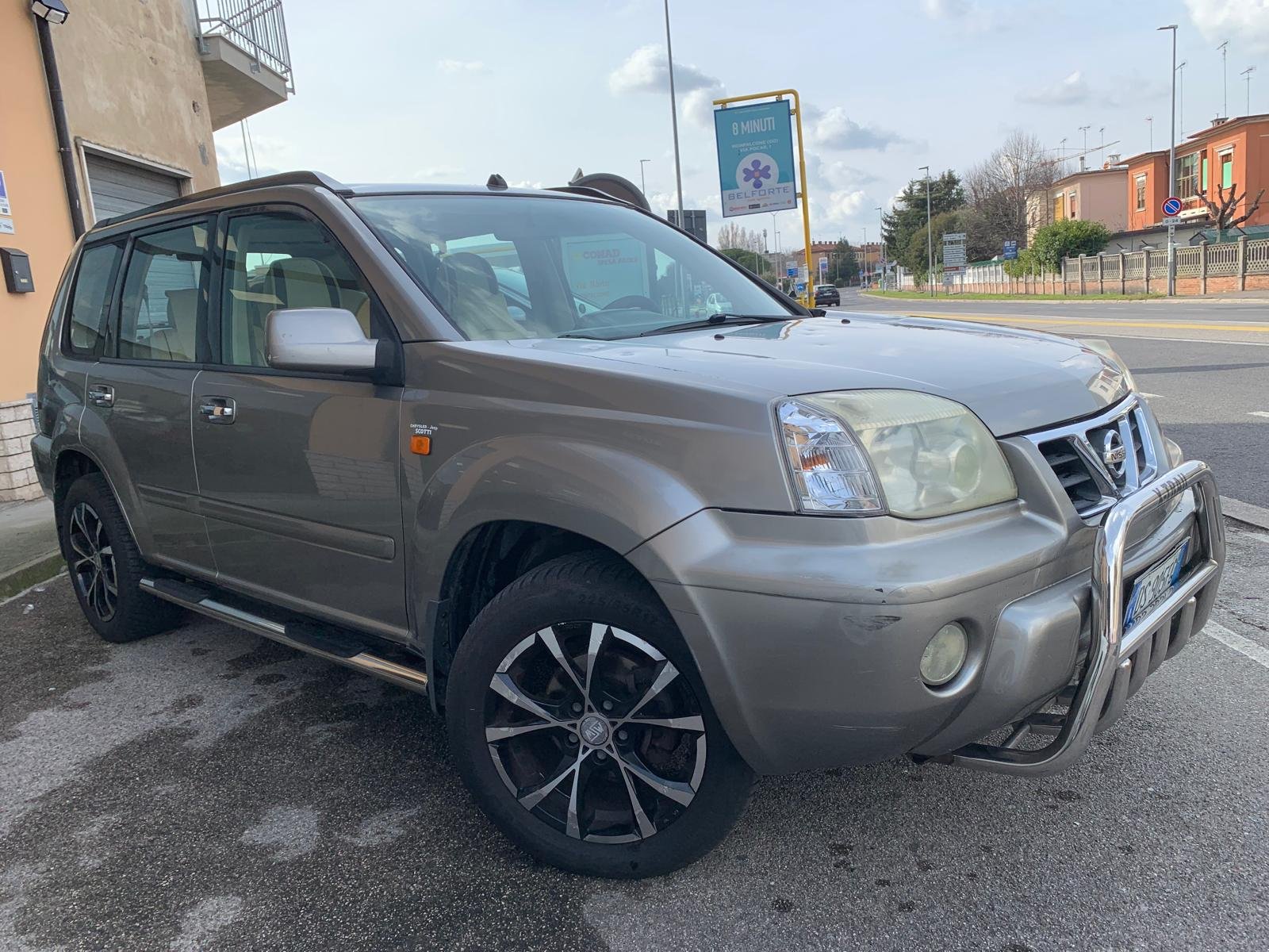 NISSAN X-TRAIL 4x4