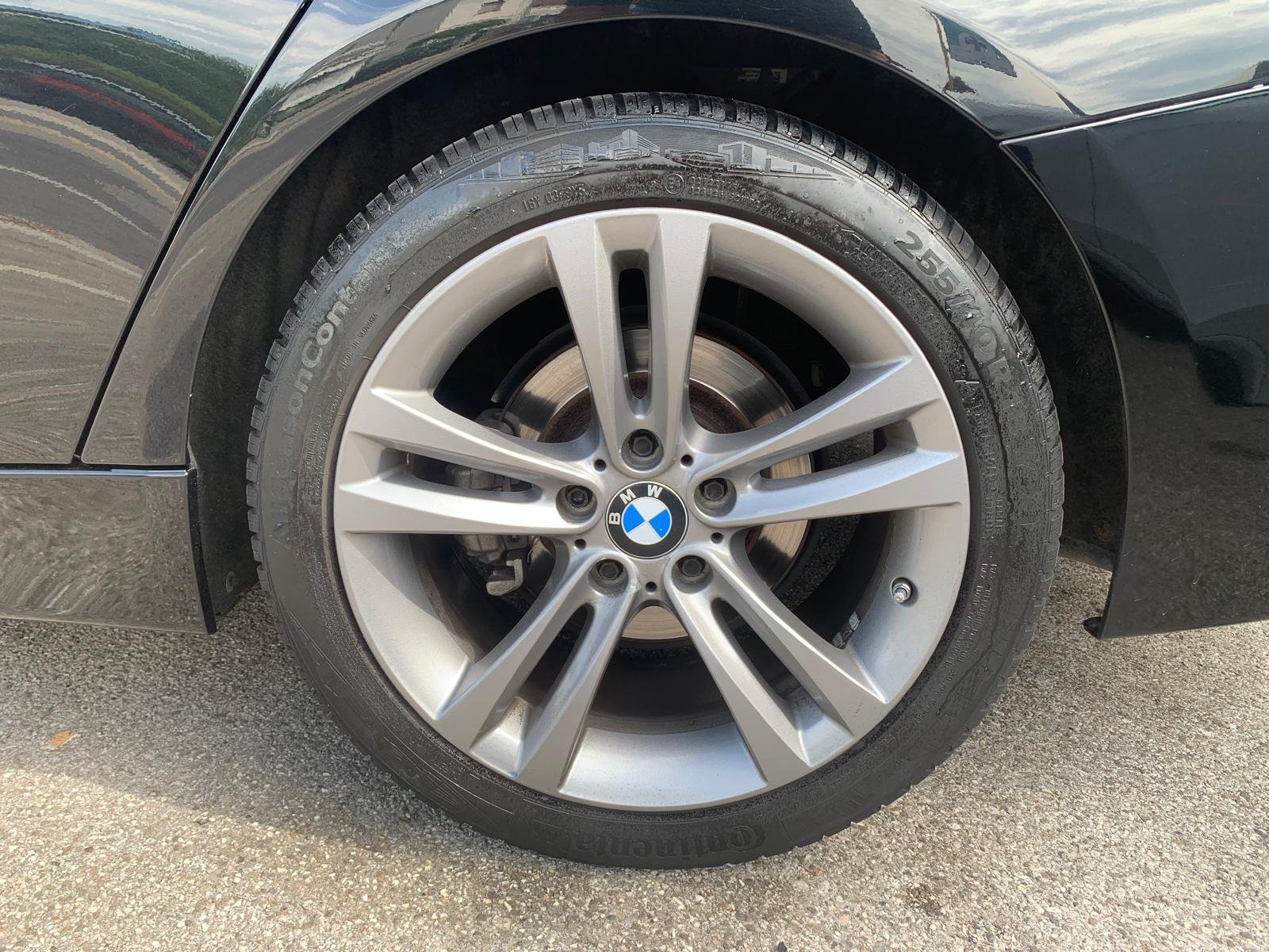 BMW 320 F30