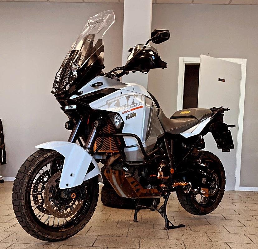 KTM 1290 SUPER ADVENTURE T