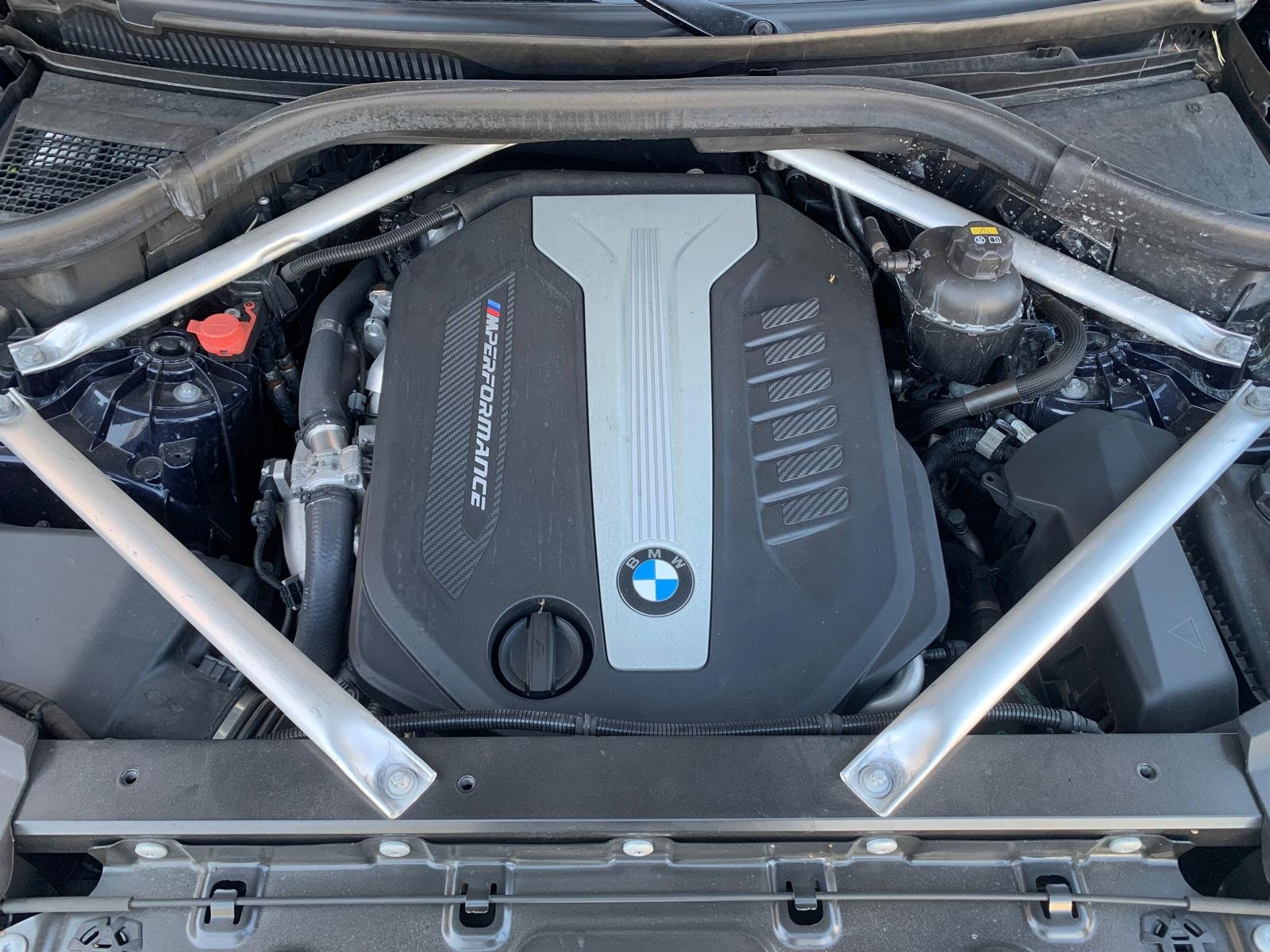 BMW X6 M50D