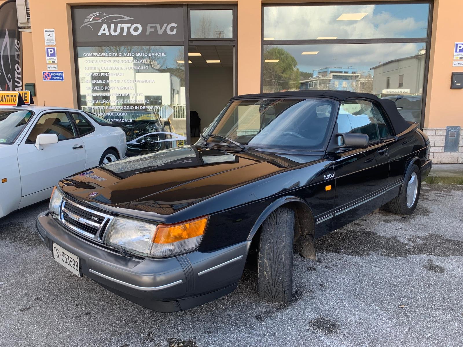 SAAB 900i Cabrio