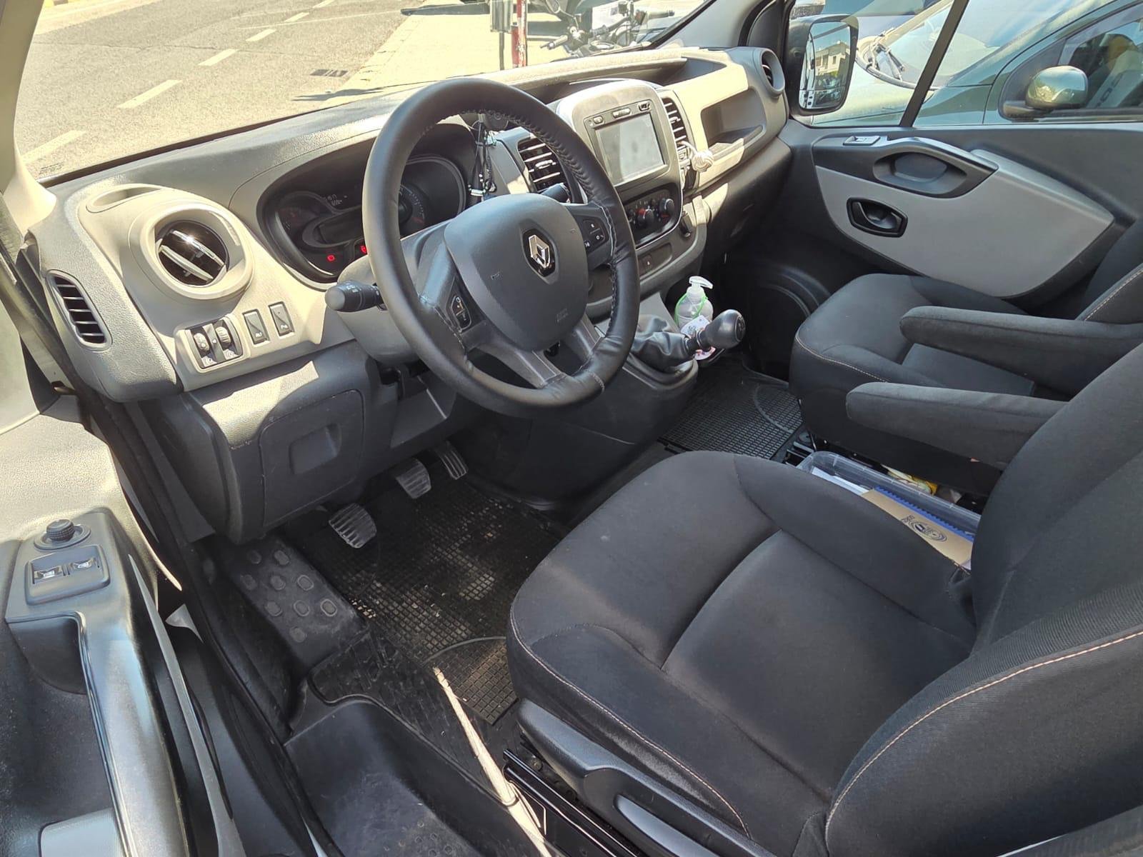 RENAULT TRAFIC N1 5 POSTI