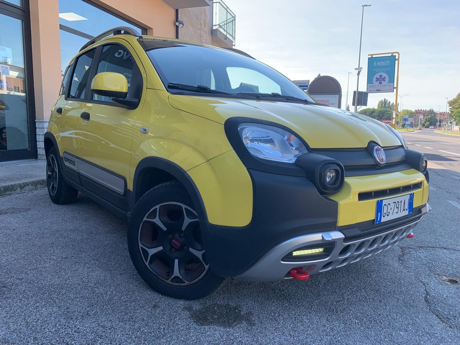 FIAT PANDA HYBRID CITY CROSS