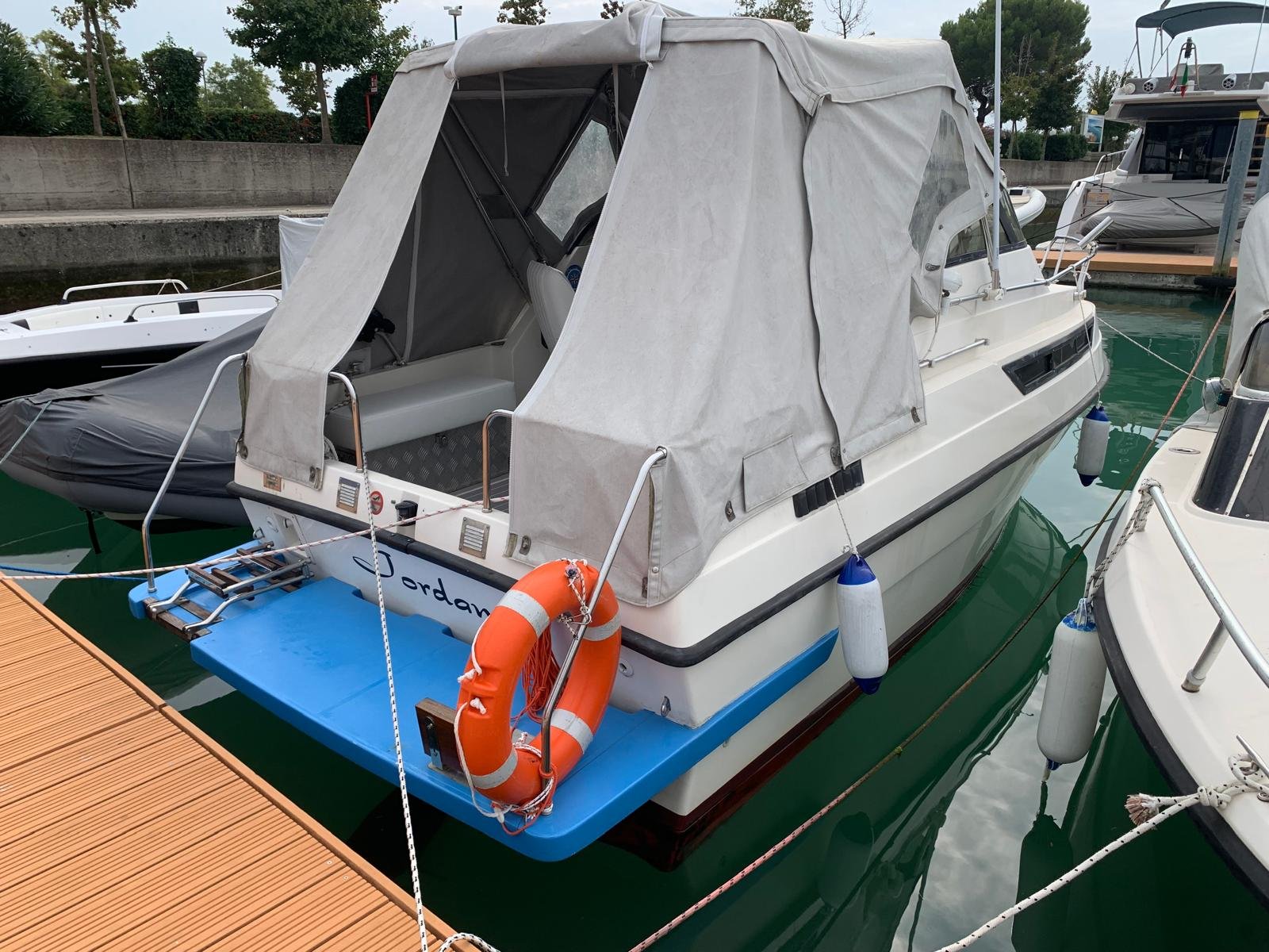 ACQUAVIVA FRONTIER 21