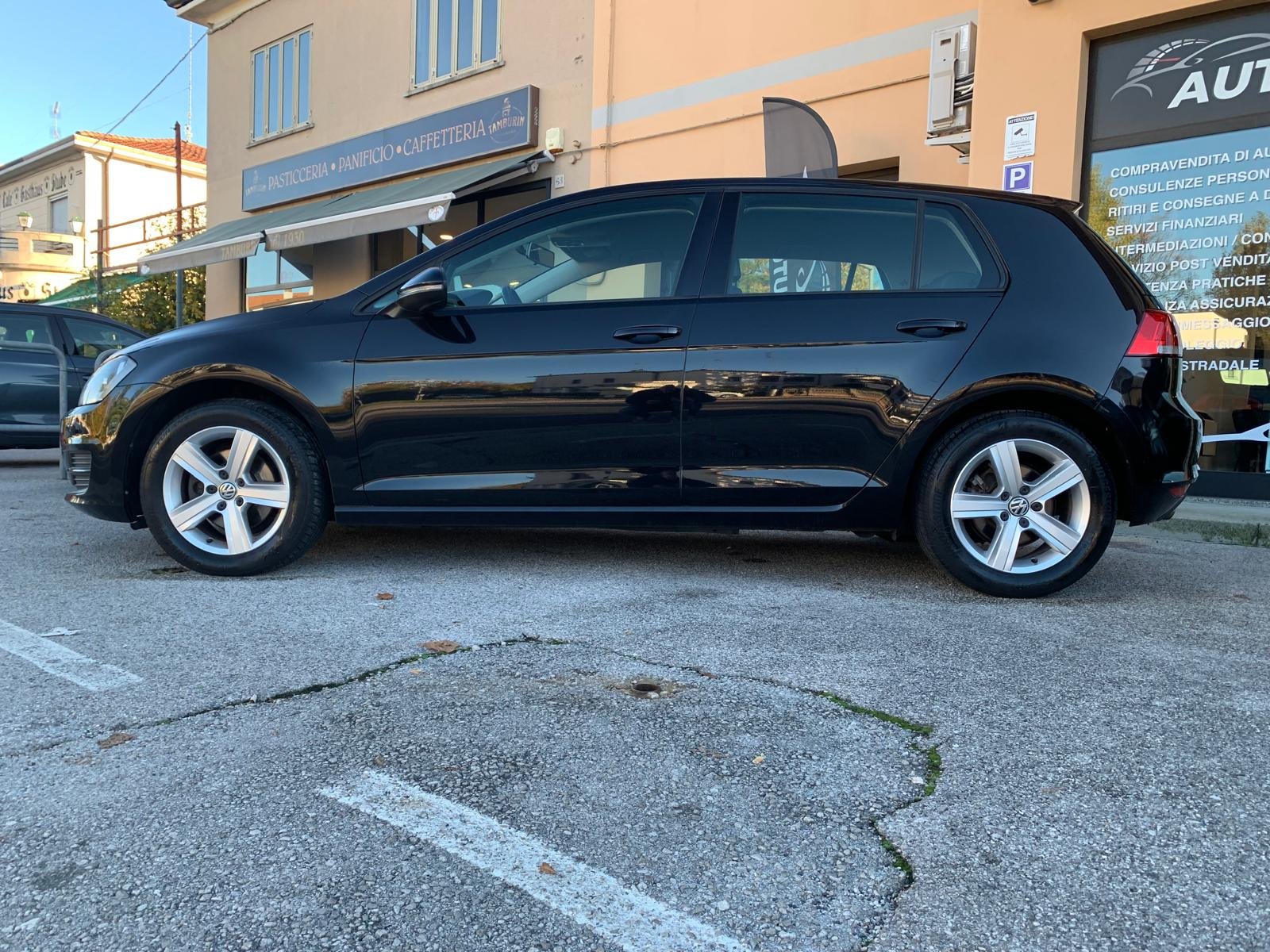 VOLKSWAGEN GOLF 7