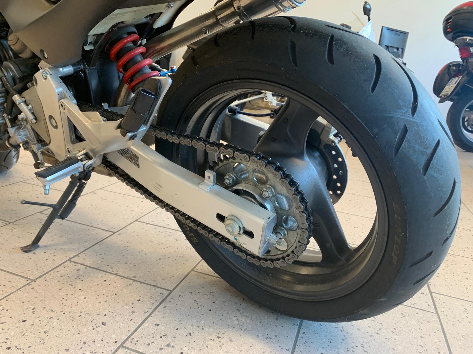 HONDA HORNET