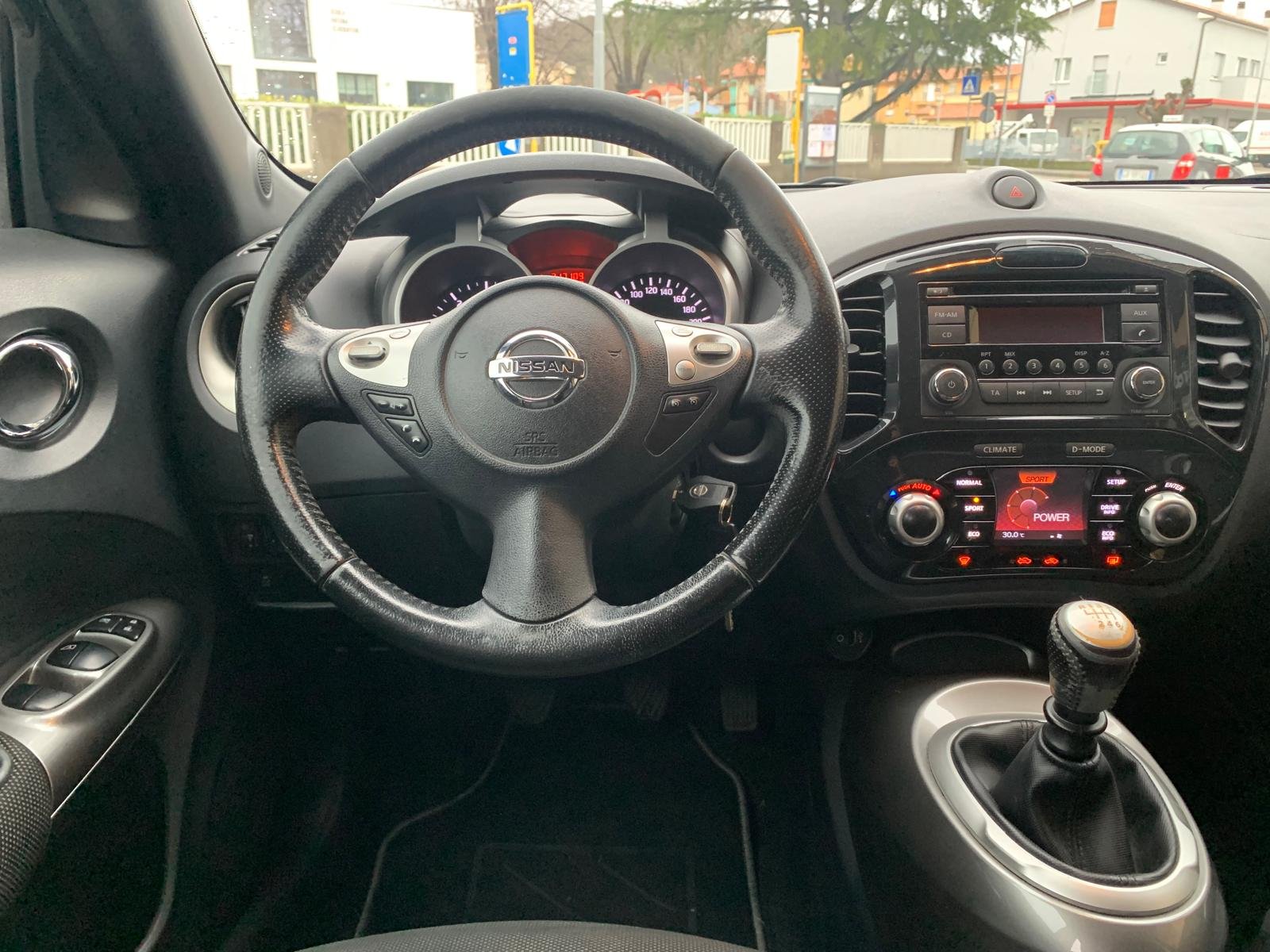 NISSAN JUKE