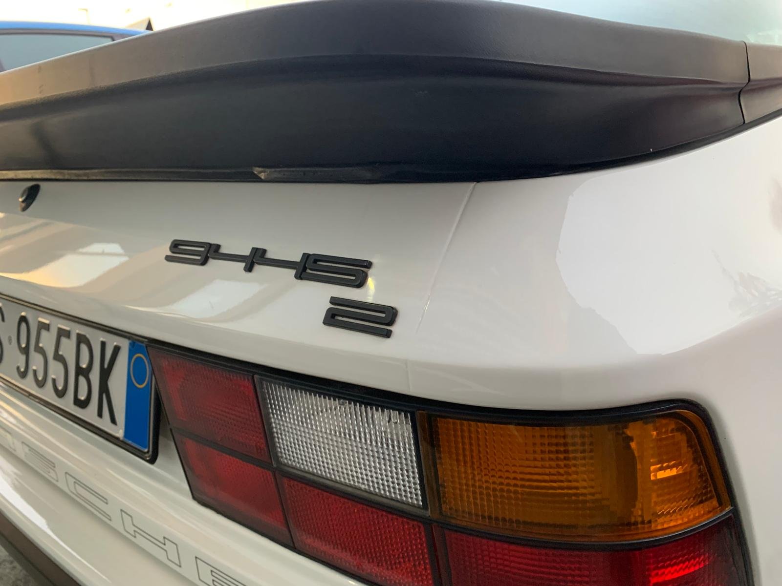 PORSCHE 944 S2