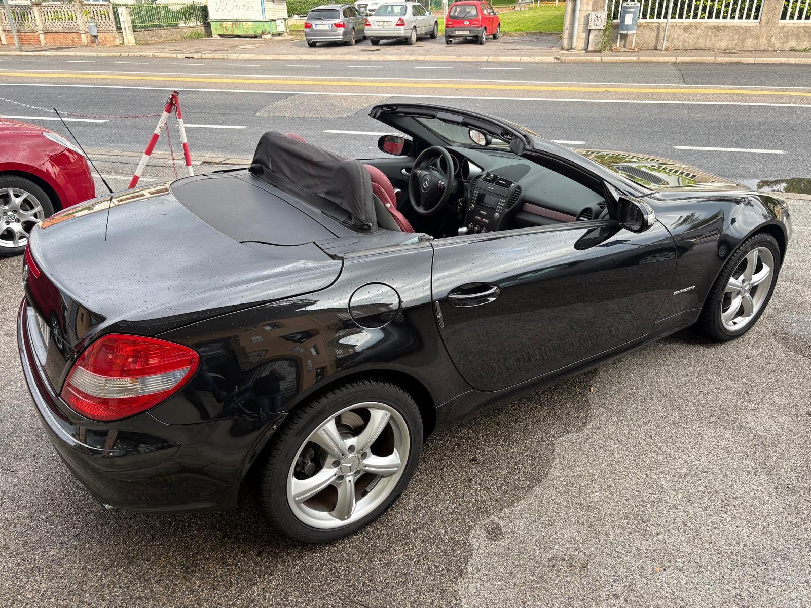 MERCEDES-BENZ SLK 200 KOMPRESSOR CAT SPORT