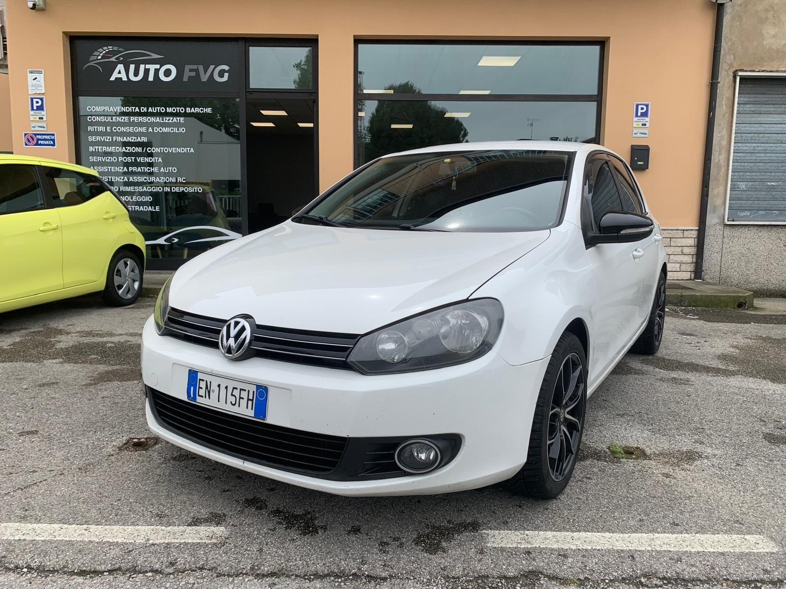 VOLKSWAGEN GOLF VI