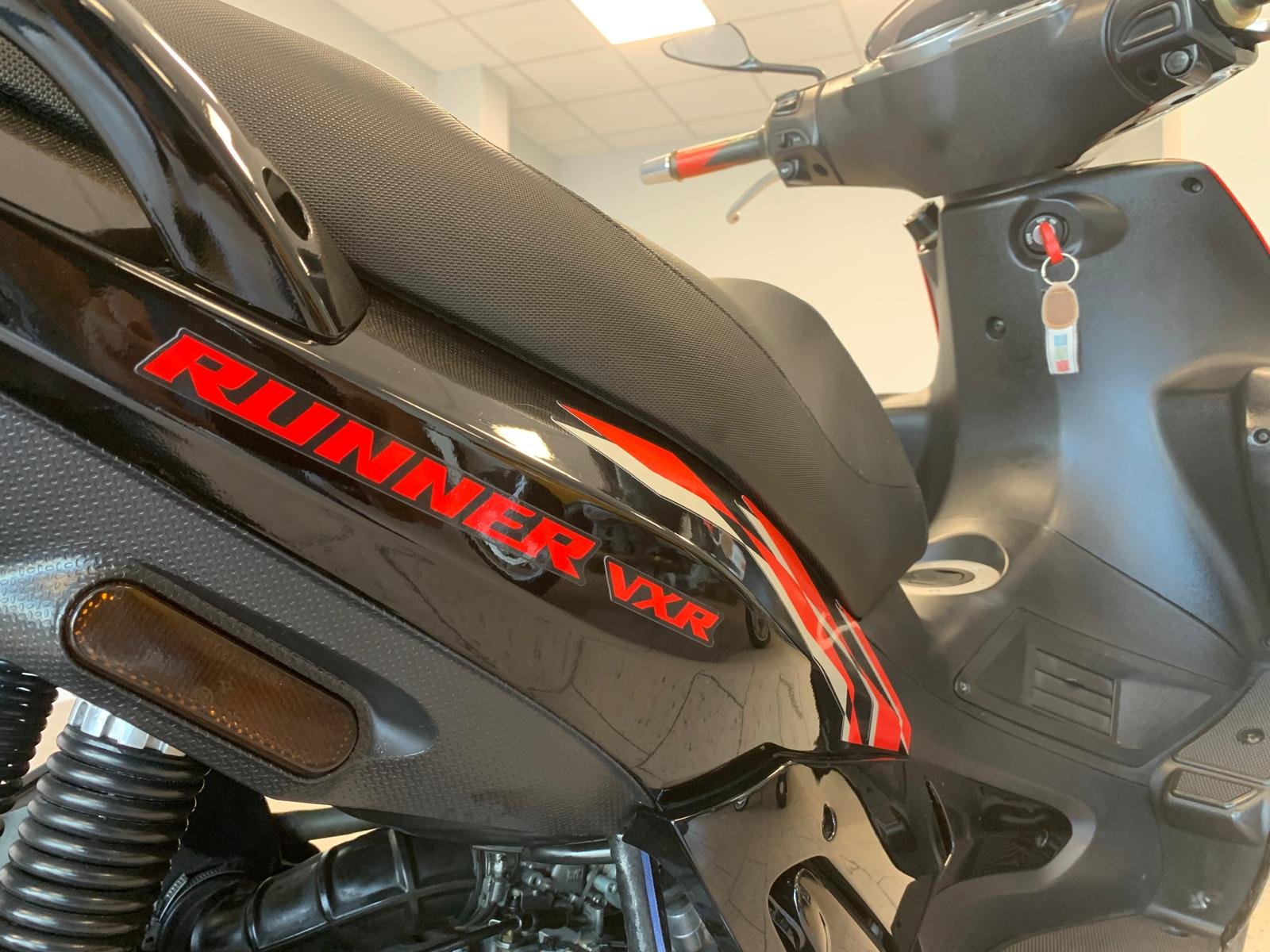 GILERA RUNNER VXR 200