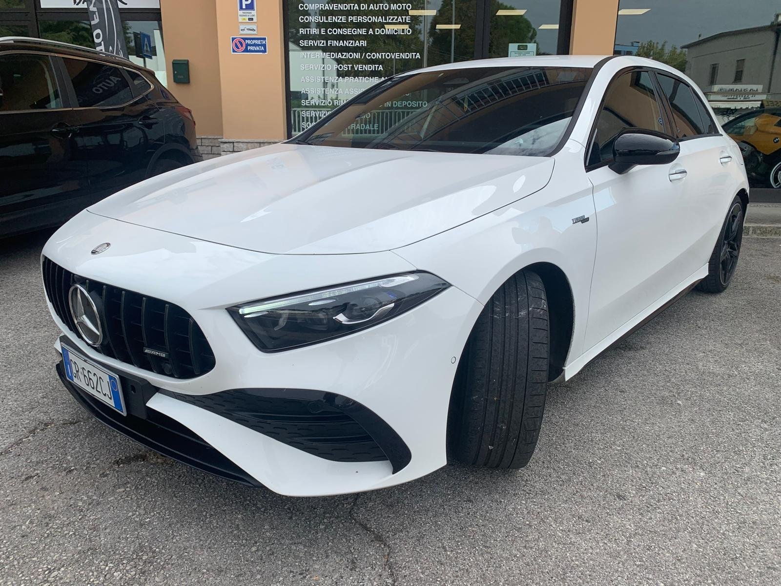 MERCEDES-BENZ A35 AMG 4MATIC