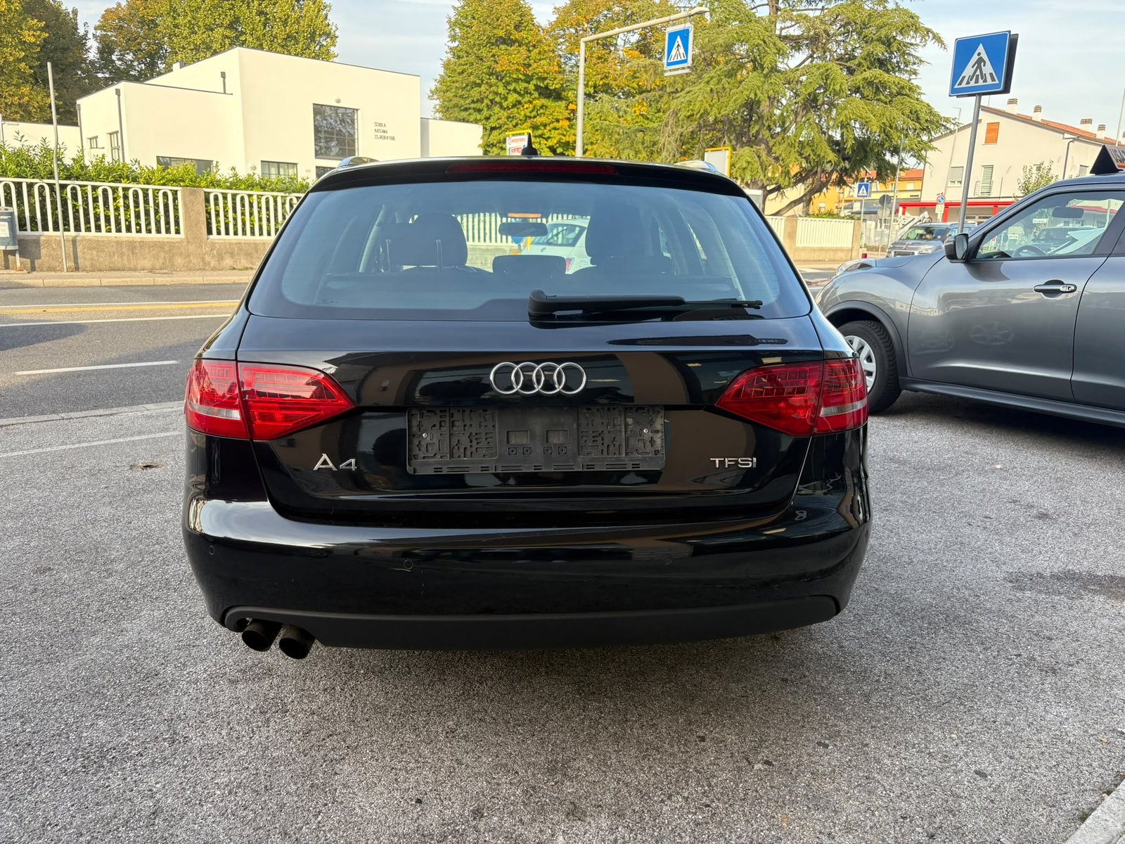 AUDI A4 AVANT