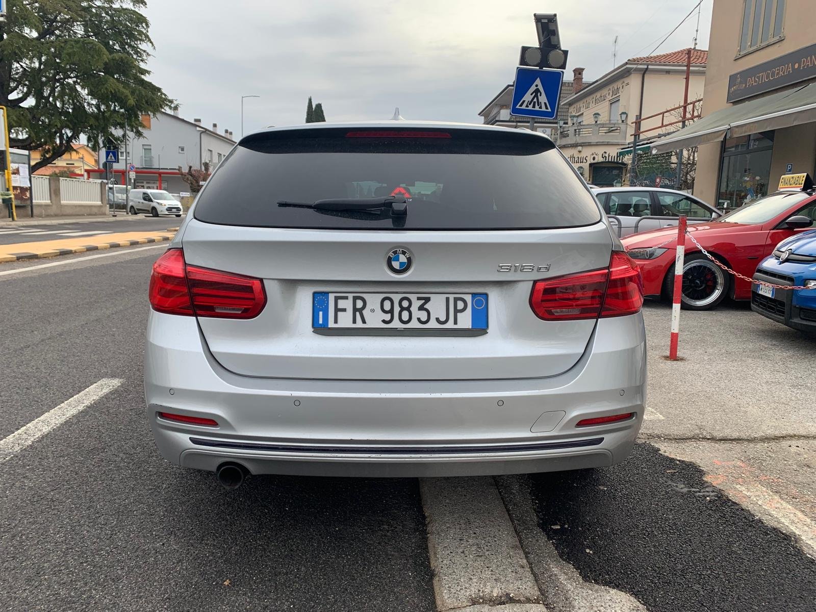 BMW 318D TOURING SPORT