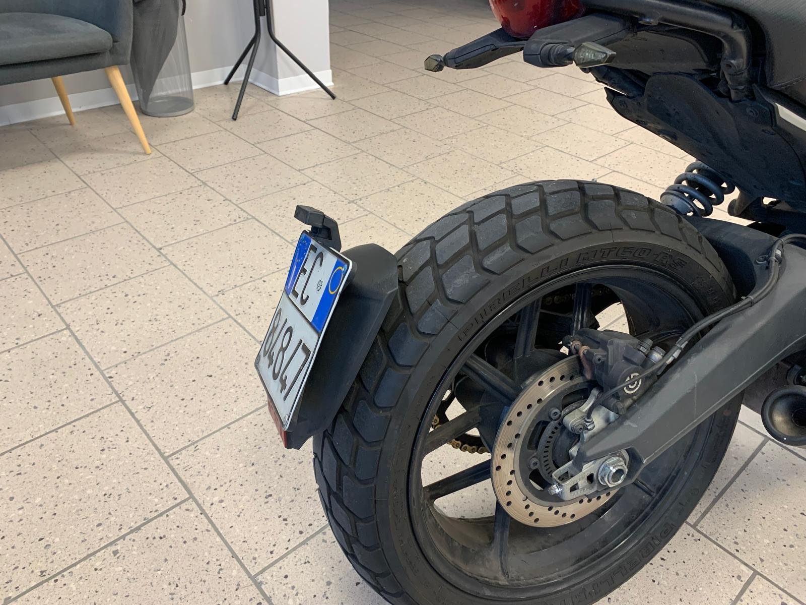 DUCATI SCRAMBLER 803