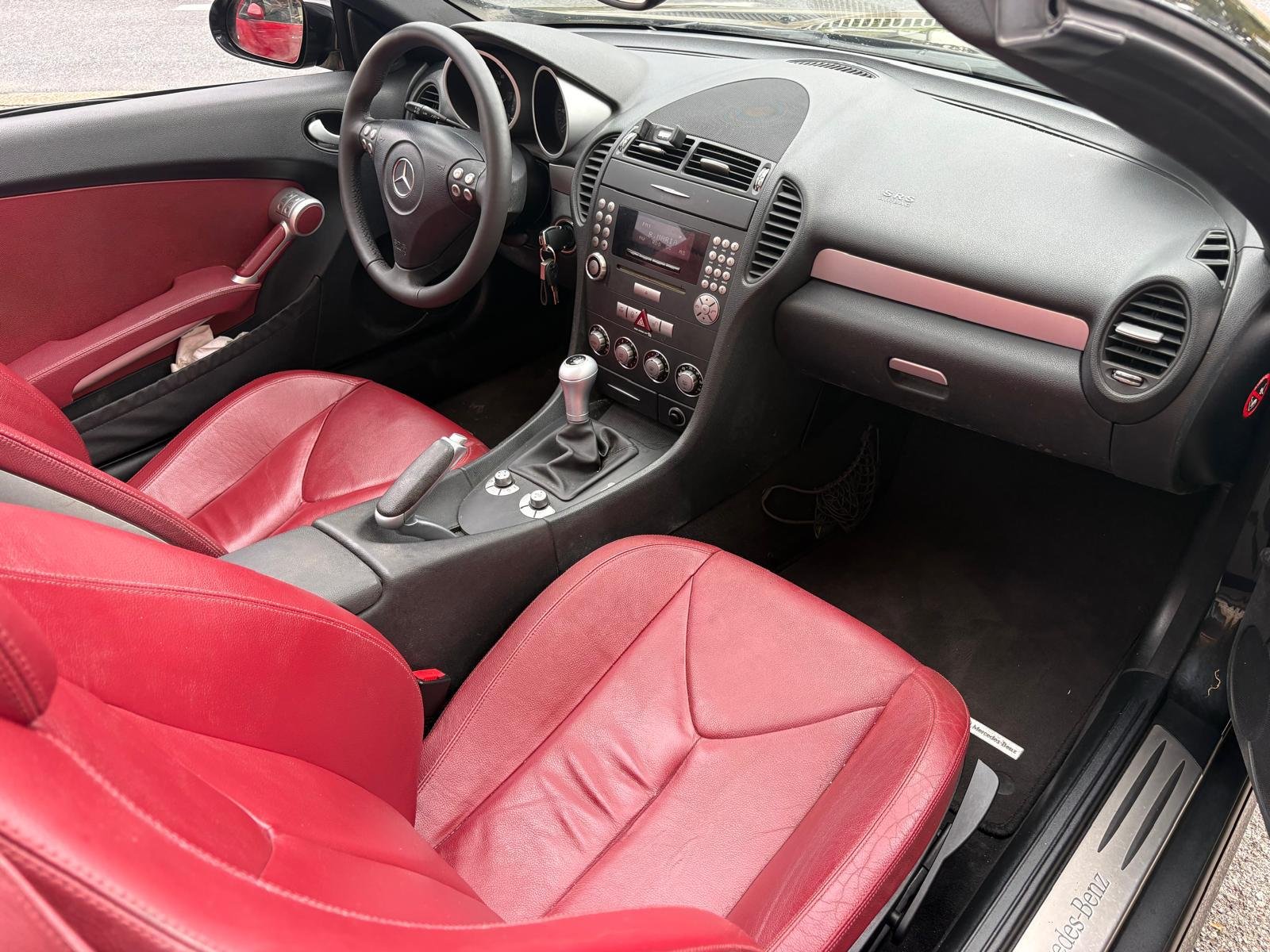 MERCEDES-BENZ SLK 200 KOMPRESSOR CAT SPORT