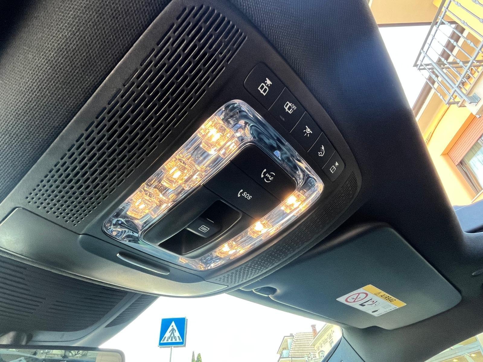 MERCEDES-BENZ GLE 300d 4MATIC