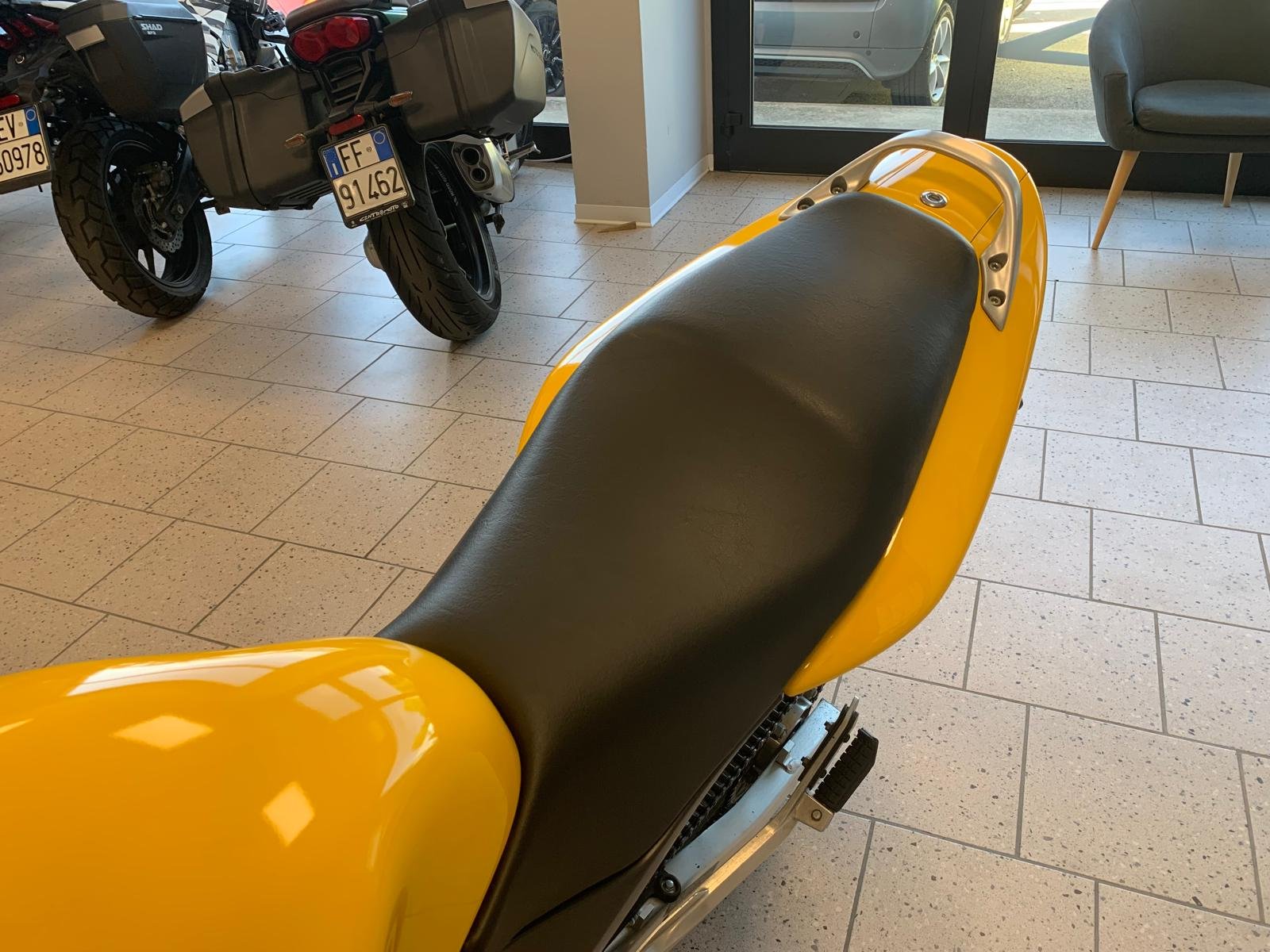 HONDA HORNET