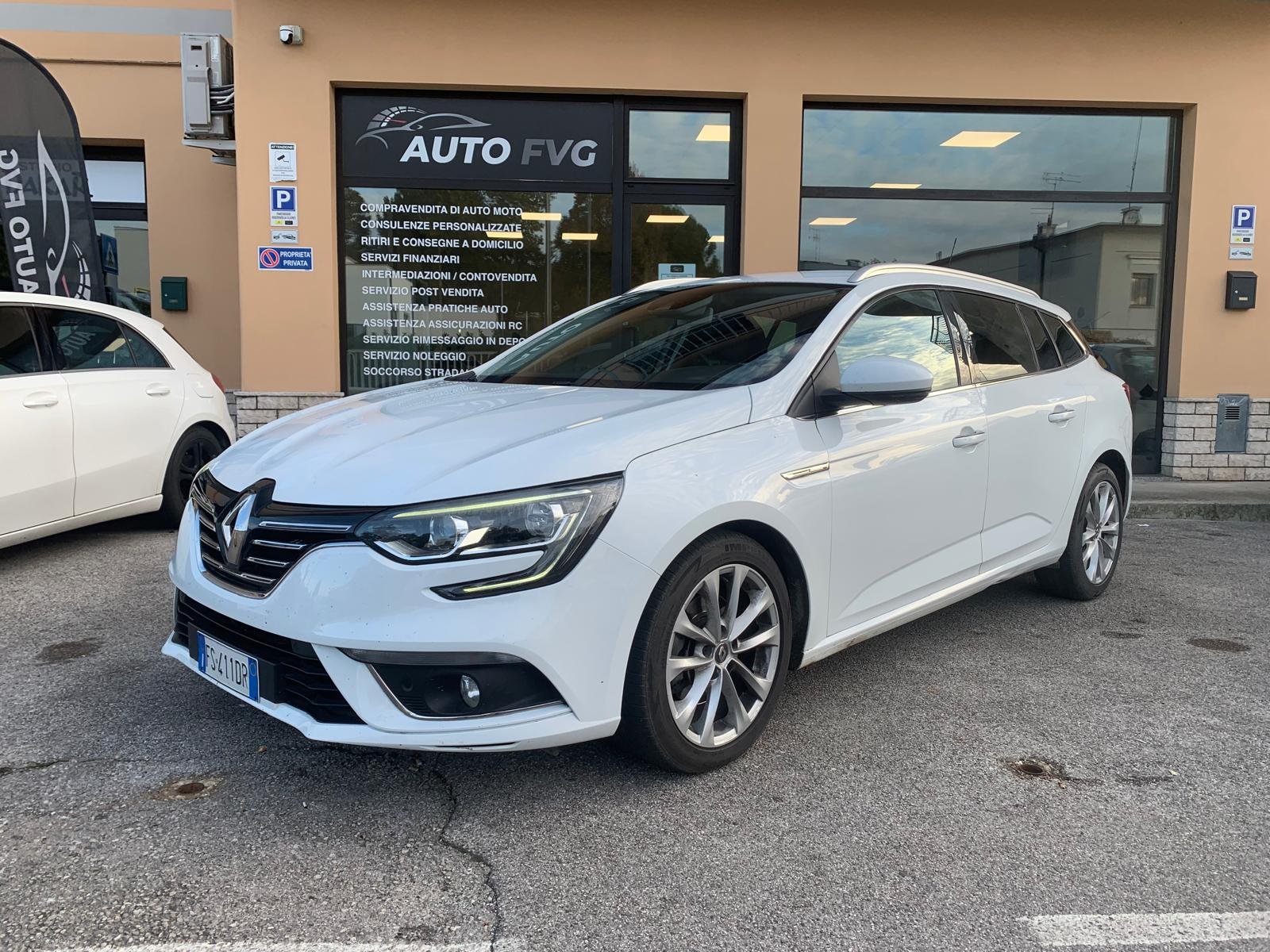 RENAULT MEGANE