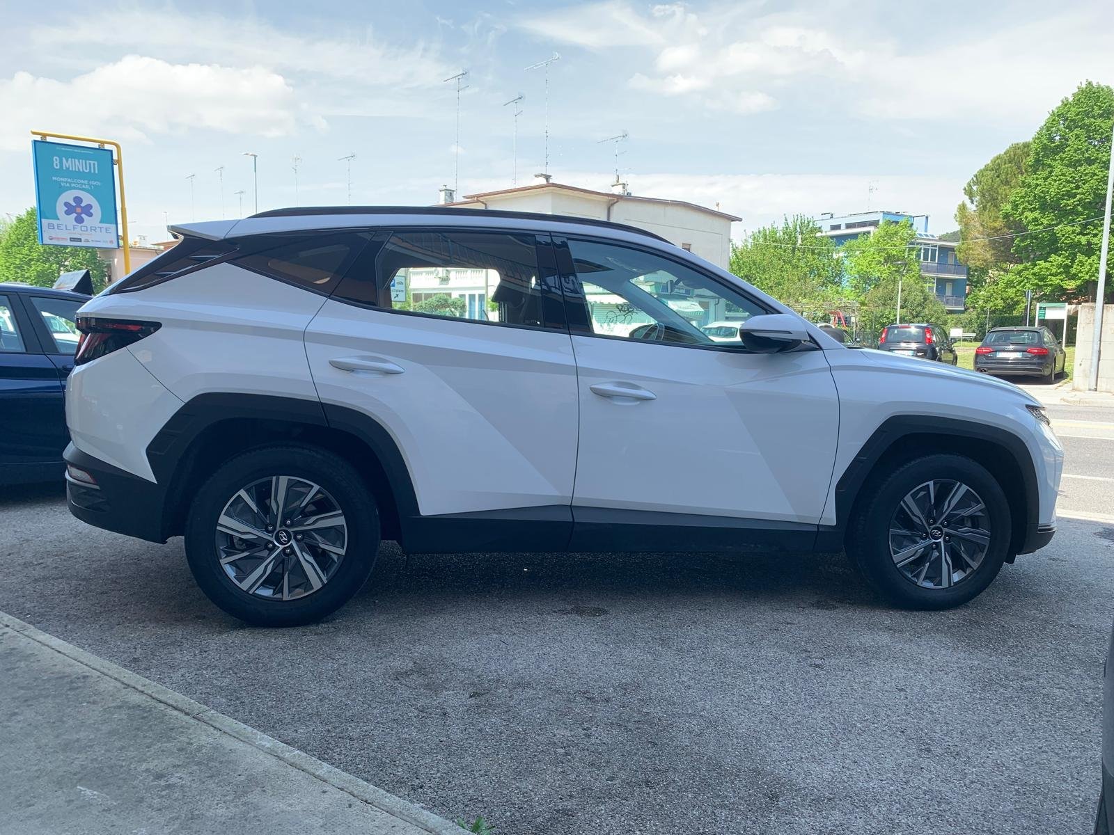 HYUNDAI TUCSON IX35 HYBRID
