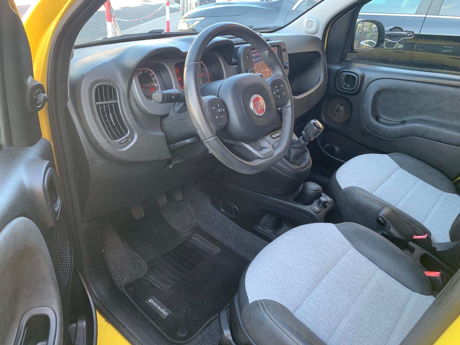 FIAT PANDA HYBRID CITY CROSS