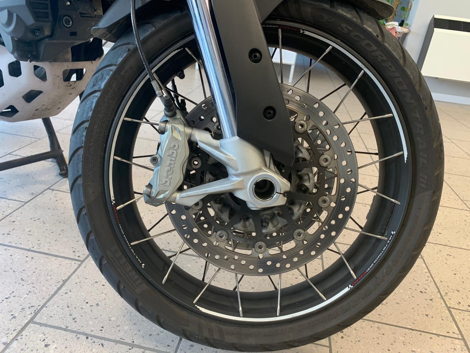 DUCATI MULTISTRADA 1200 ENDURO