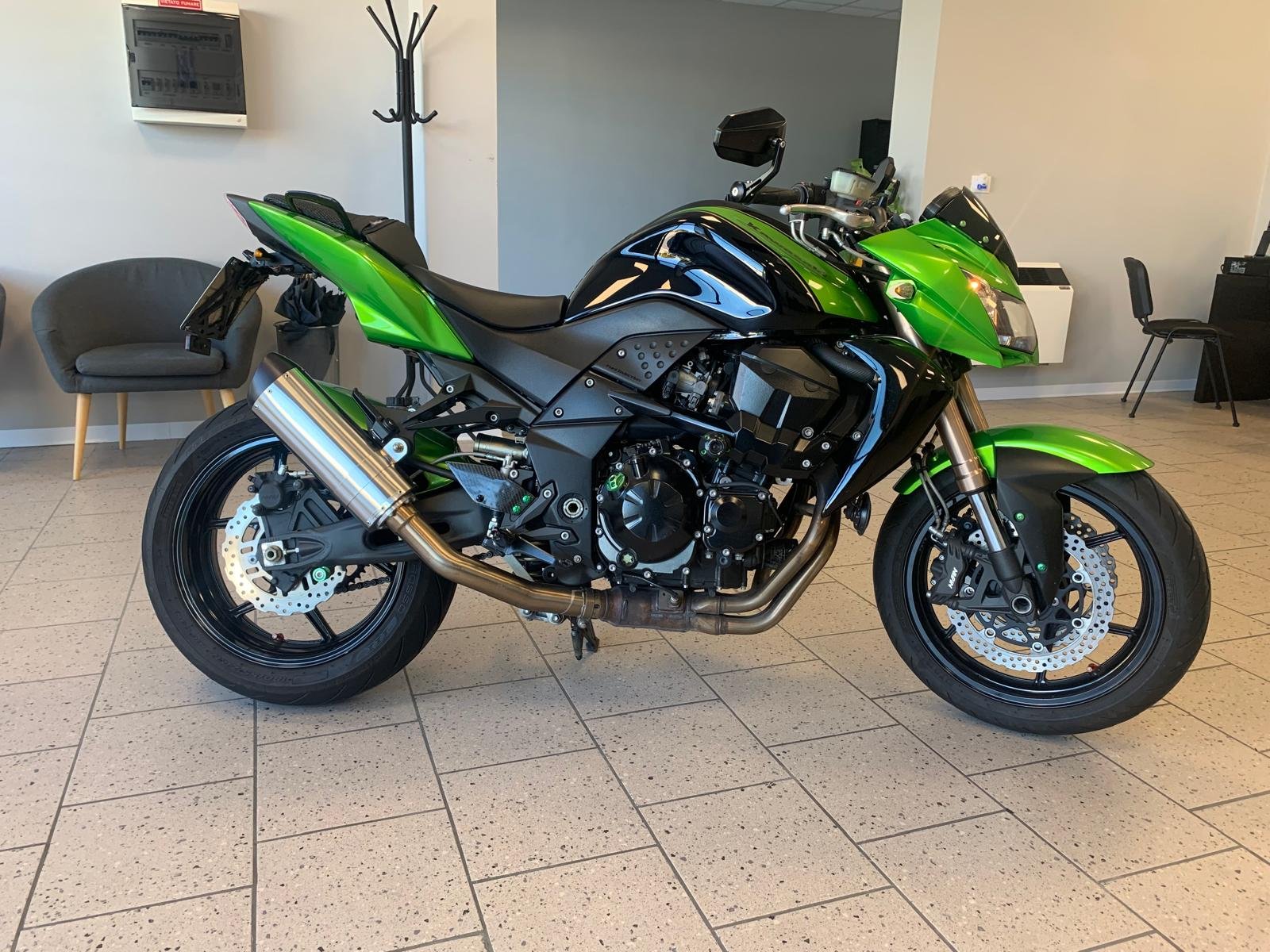 KAWASAKI Z-750 R