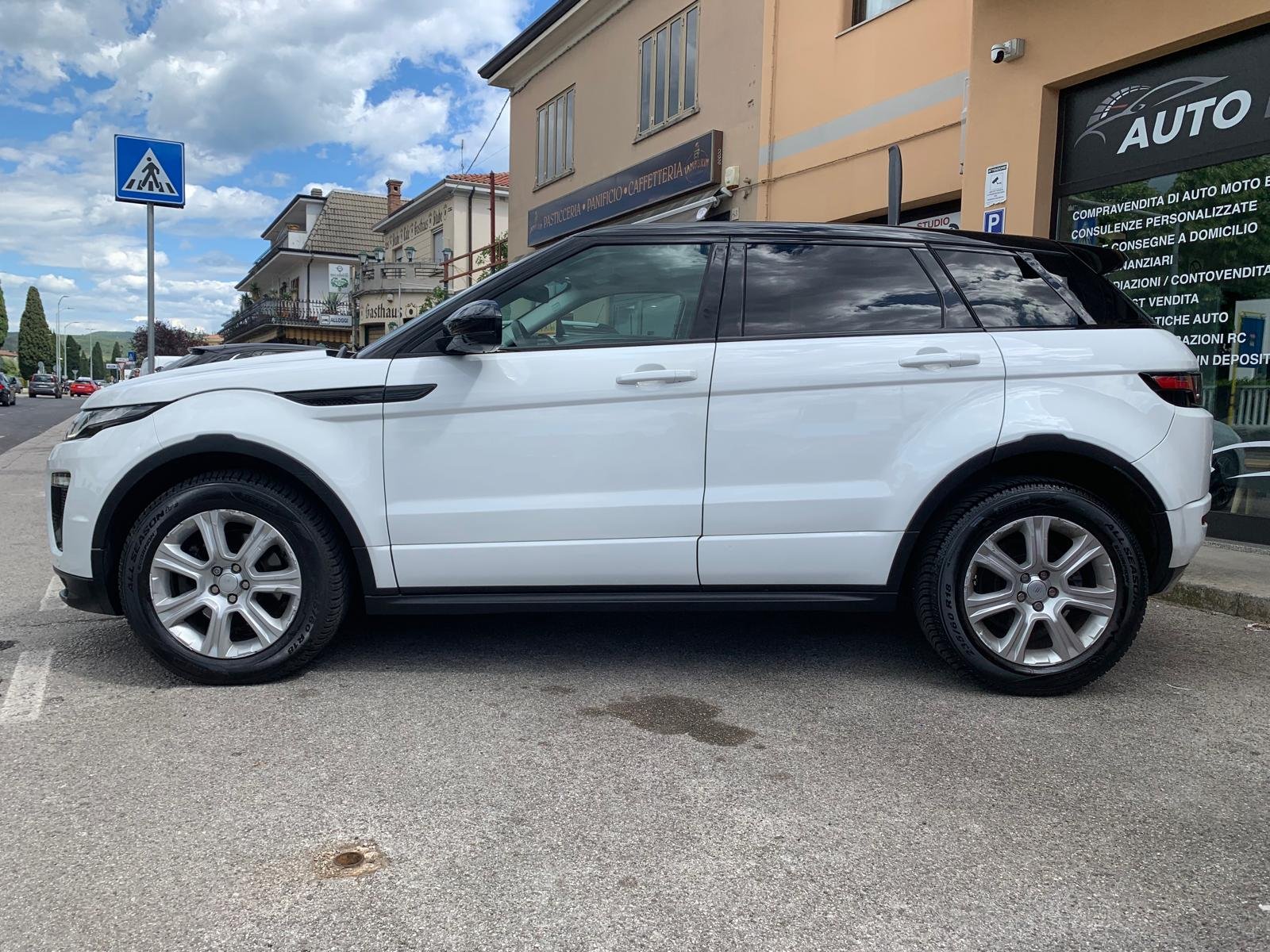 LAND ROVER RANGE ROVER EVOQUE