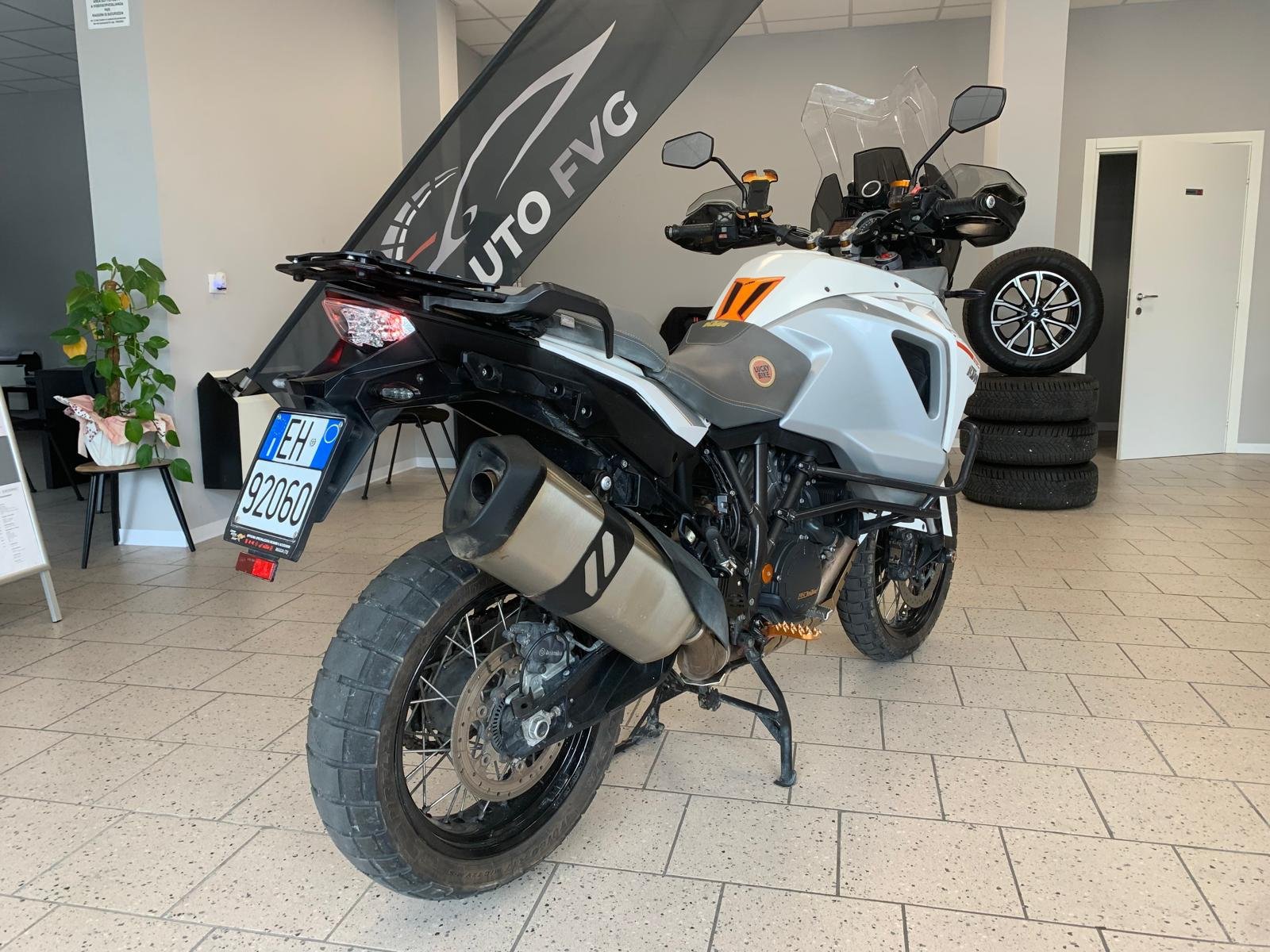 KTM 1290 SUPER ADVENTURE T