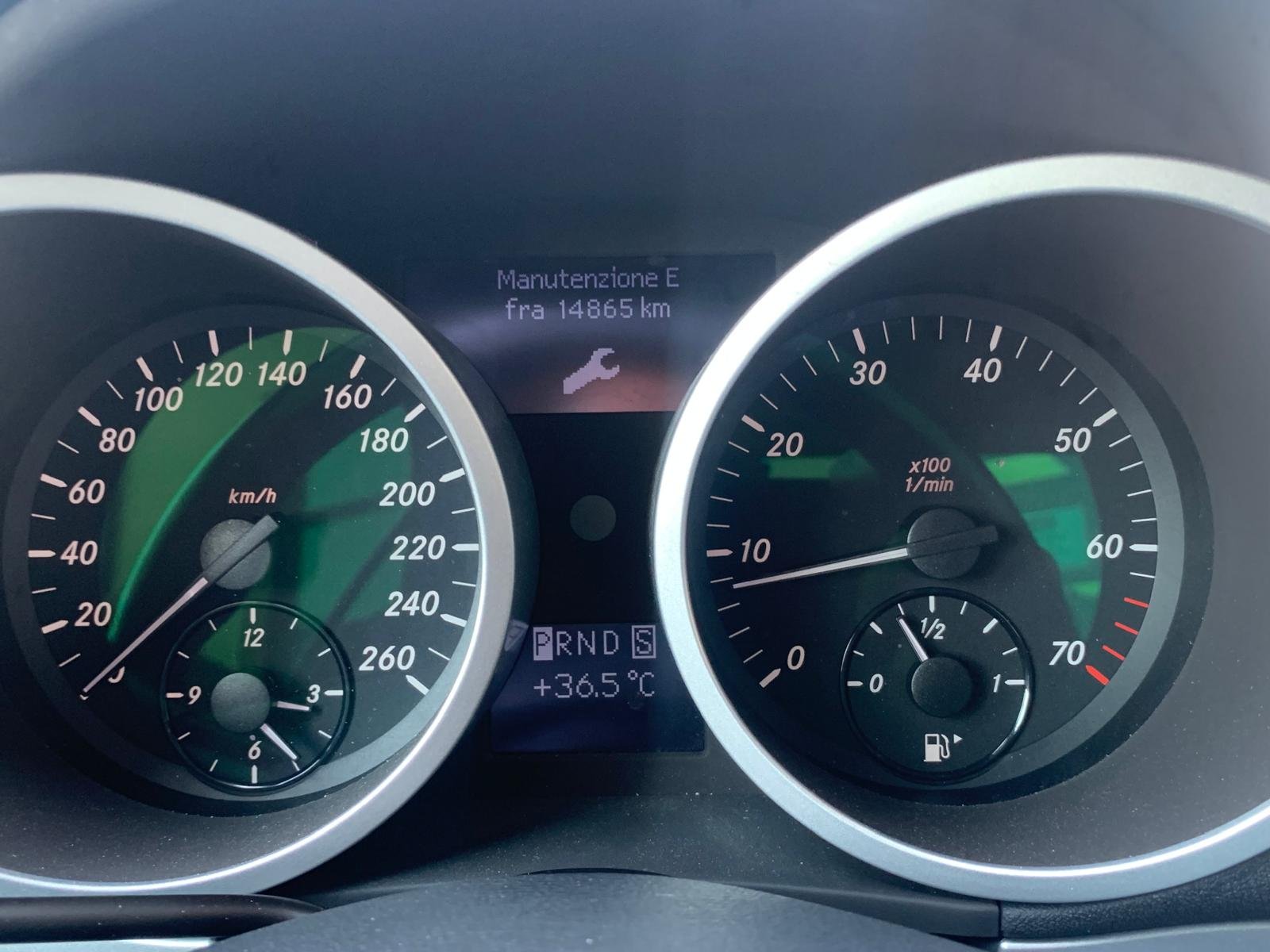 MERCEDES BENZ SLK 350
