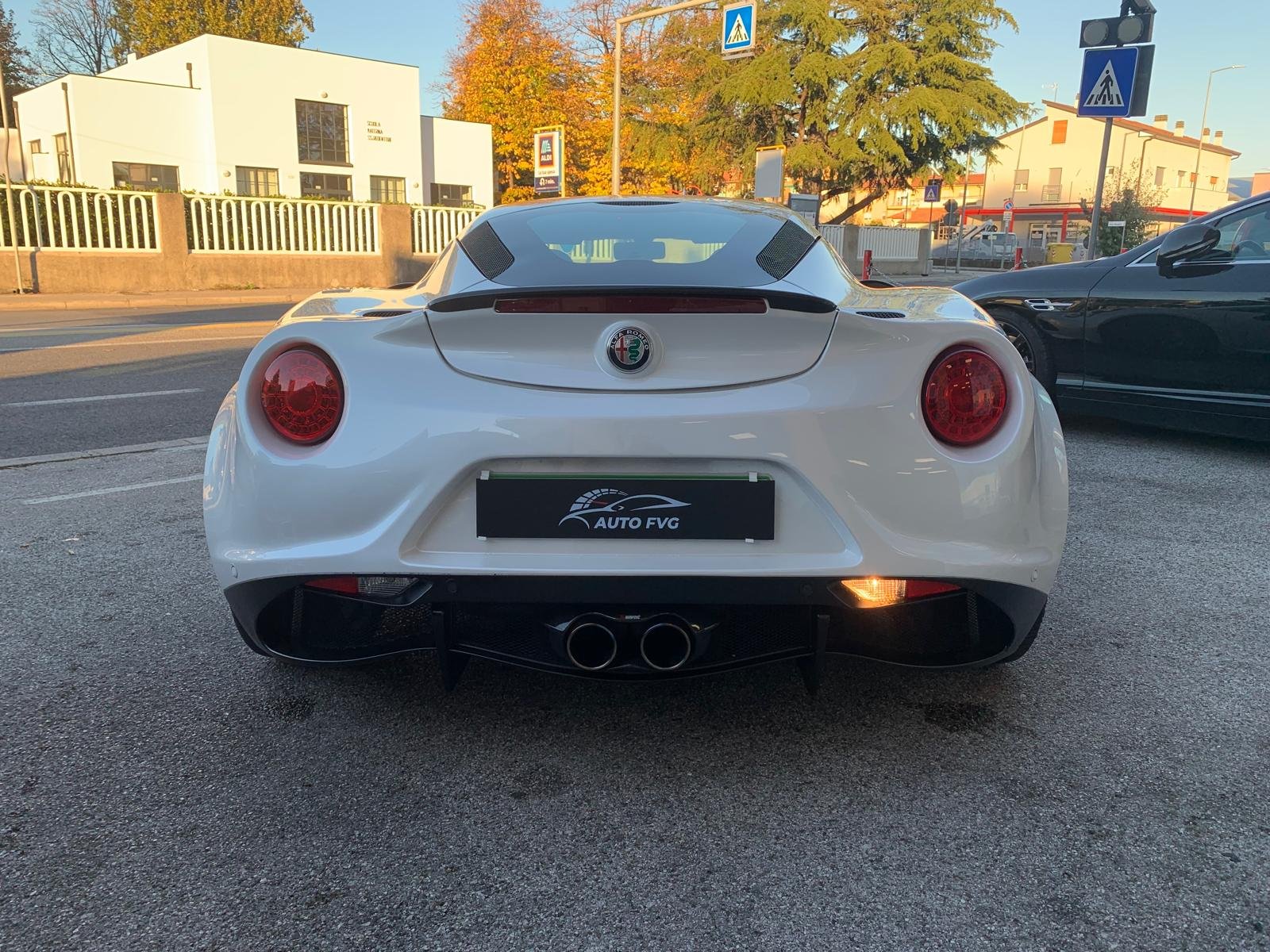 ALFA ROMEO 4C