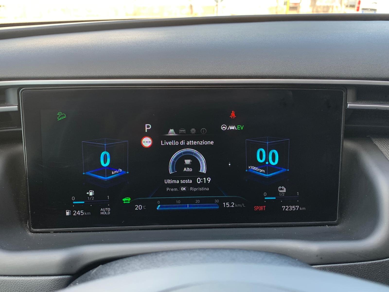 HYUNDAI TUCSON IX35 HYBRID