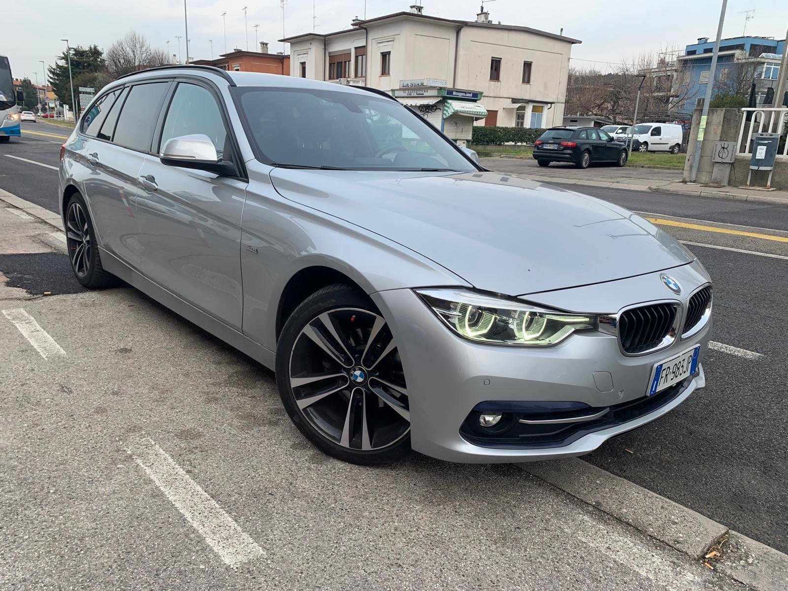 BMW 318D TOURING SPORT
