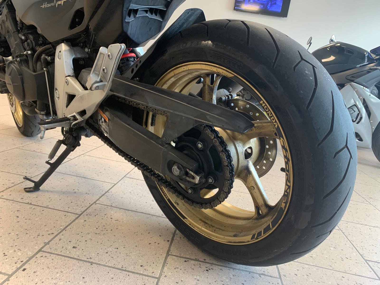 HONDA CB 600 F HORNET