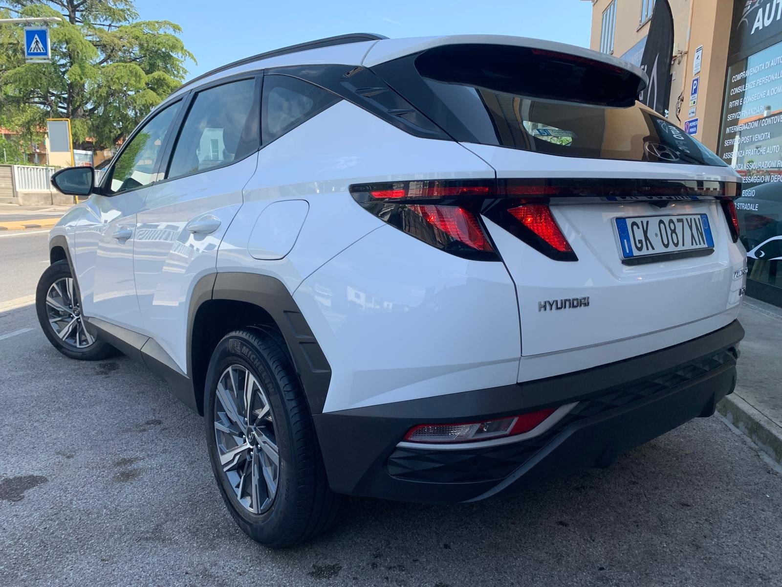 HYUNDAI TUCSON IX35 HYBRID