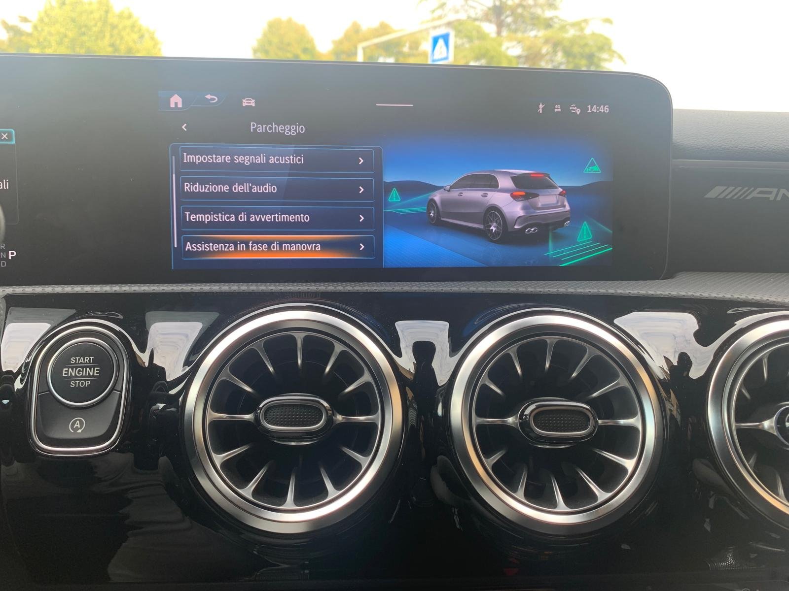 MERCEDES-BENZ A35 AMG 4MATIC