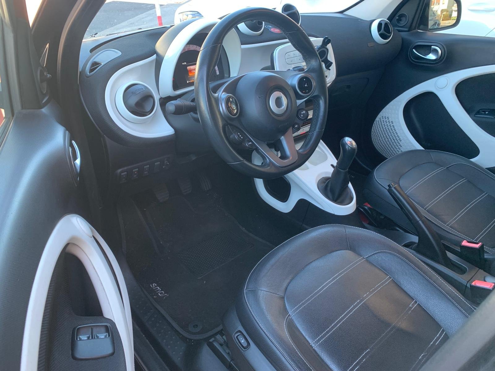 SMART FORFOUR
