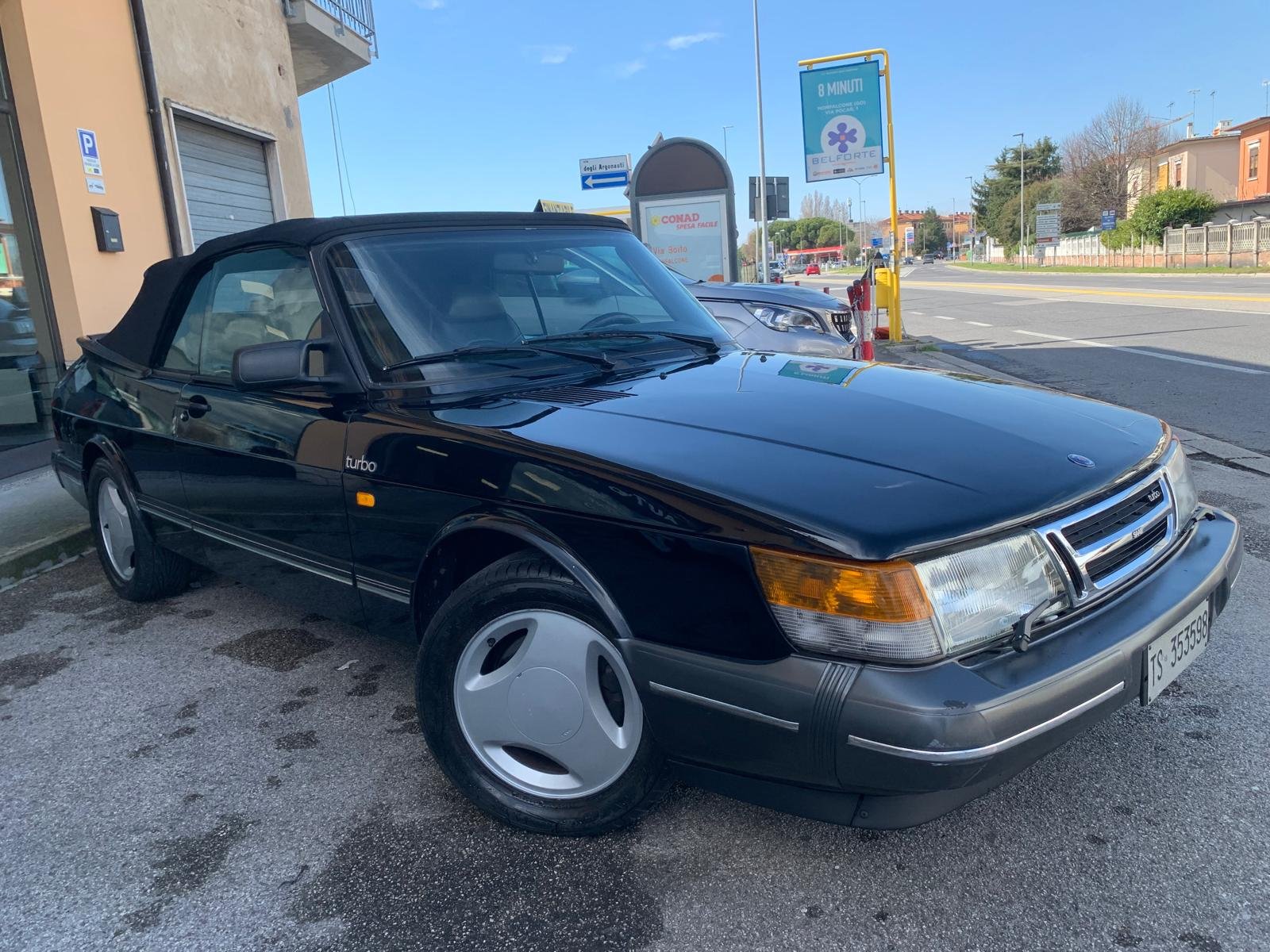 SAAB 900i Cabrio