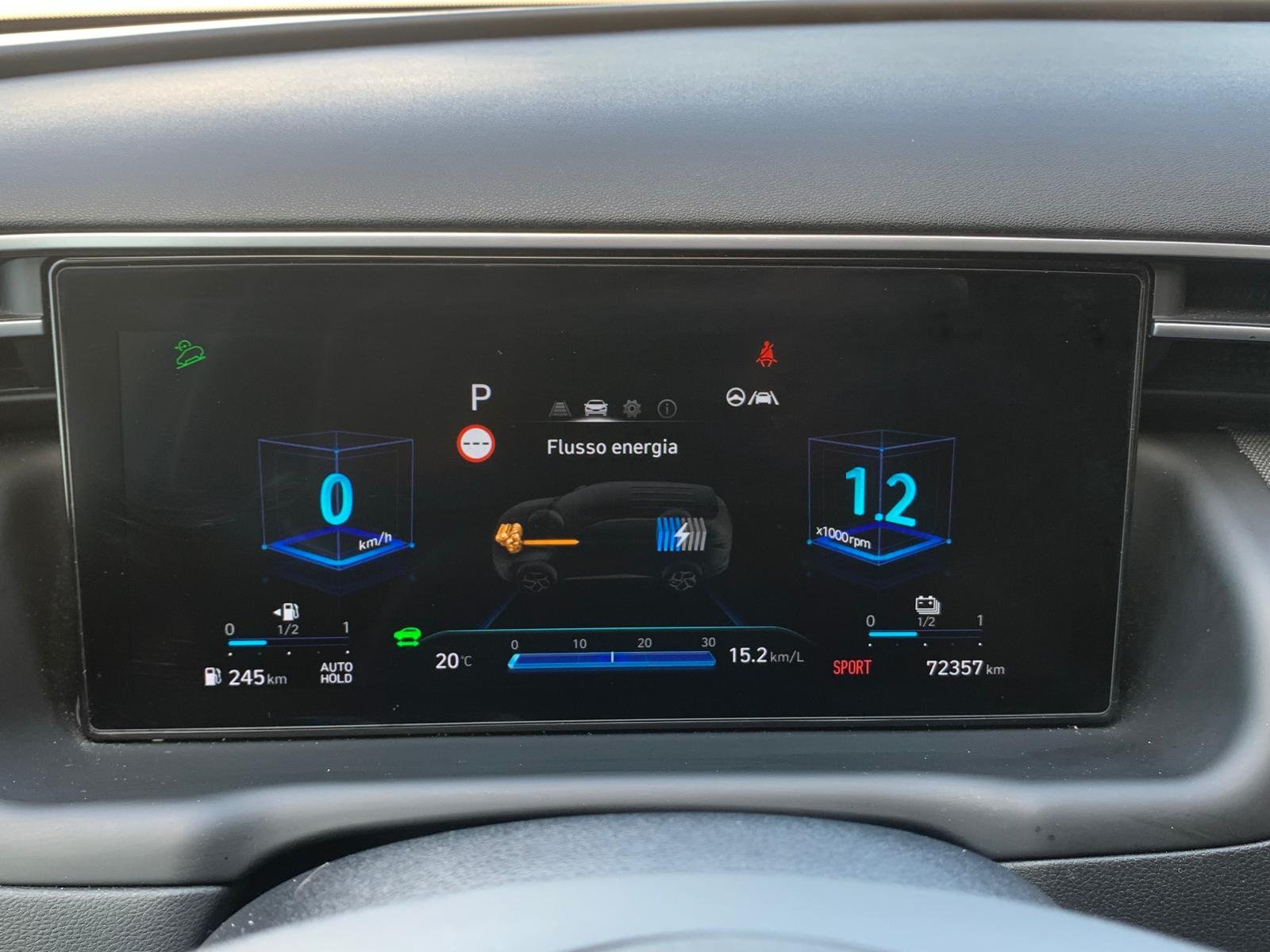 HYUNDAI TUCSON IX35 HYBRID