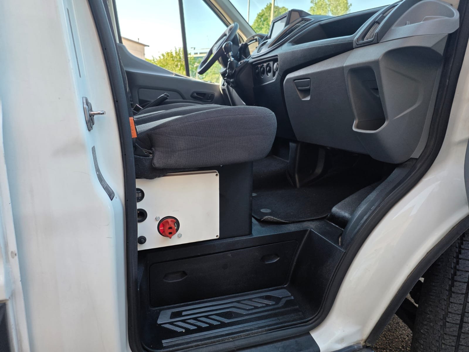 FORD TRANSIT CAMPERIZZATO
