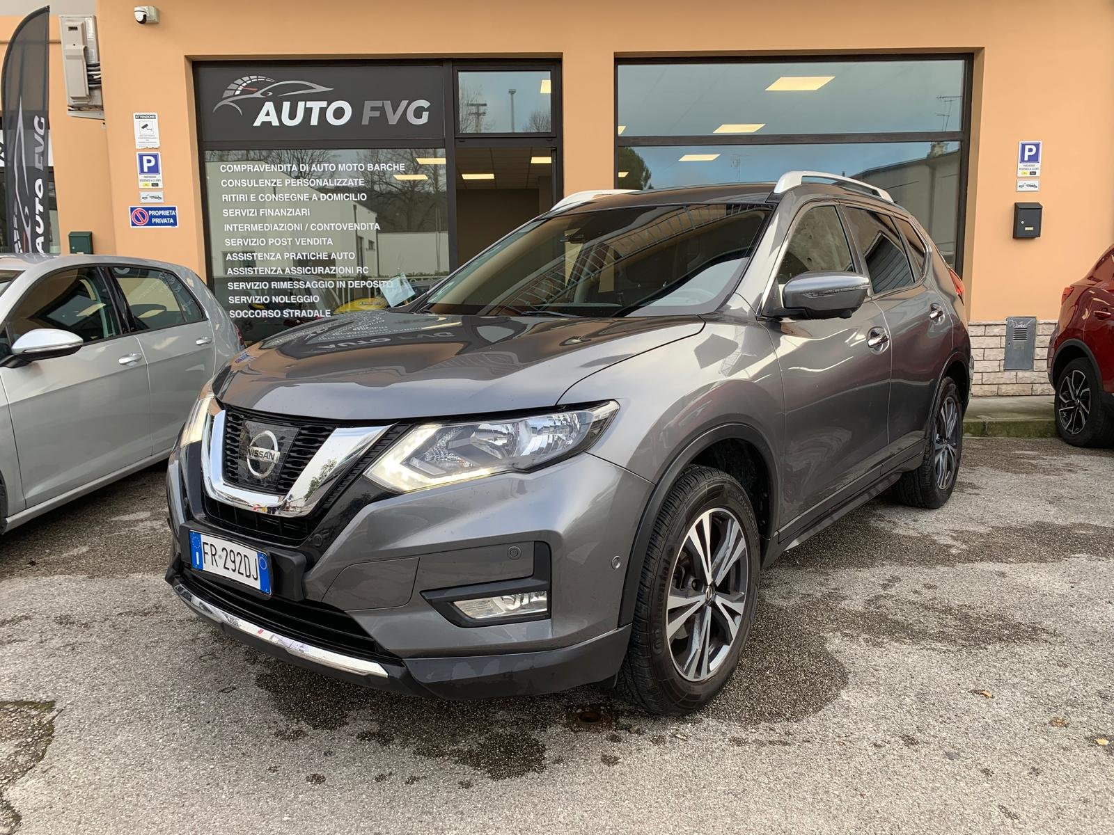 NISSAN X-TRAIL