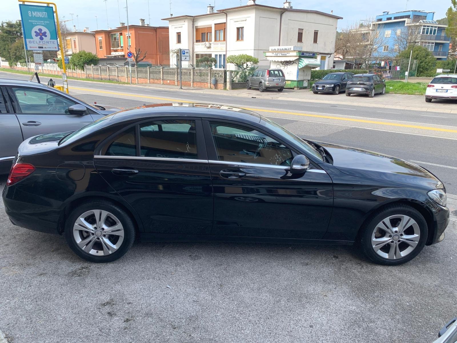 MERCEDES-BENZ C 200 d