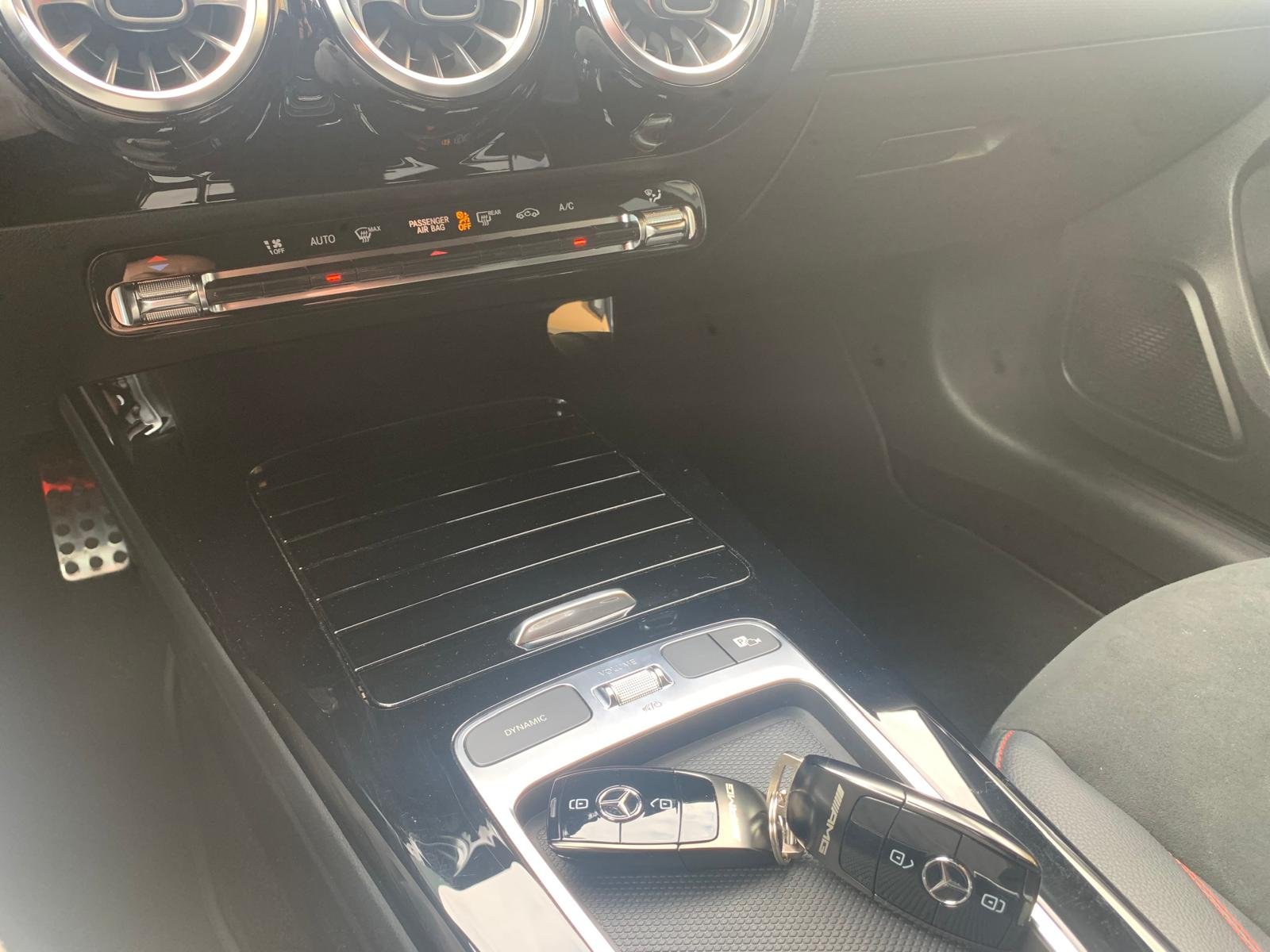 MERCEDES-BENZ A35 AMG 4MATIC