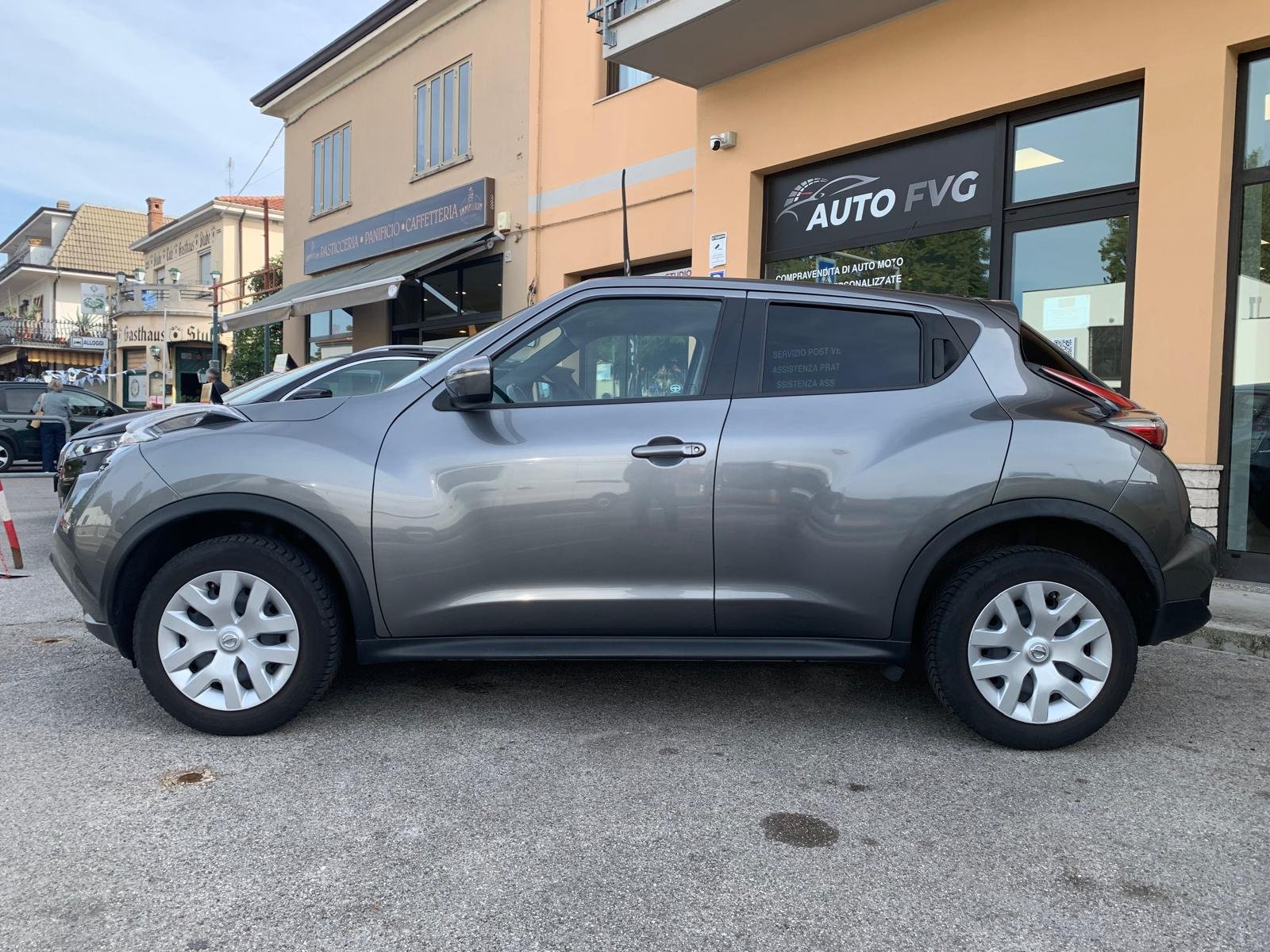 NISSAN JUKE