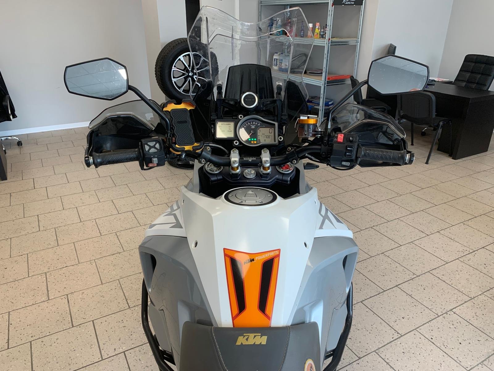 KTM 1290 SUPER ADVENTURE T