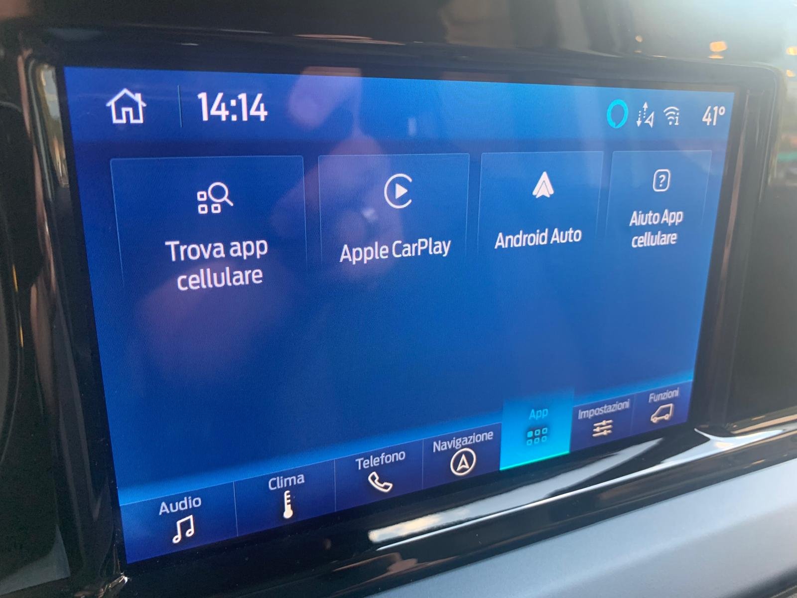 FORD TOURNEO COURIER