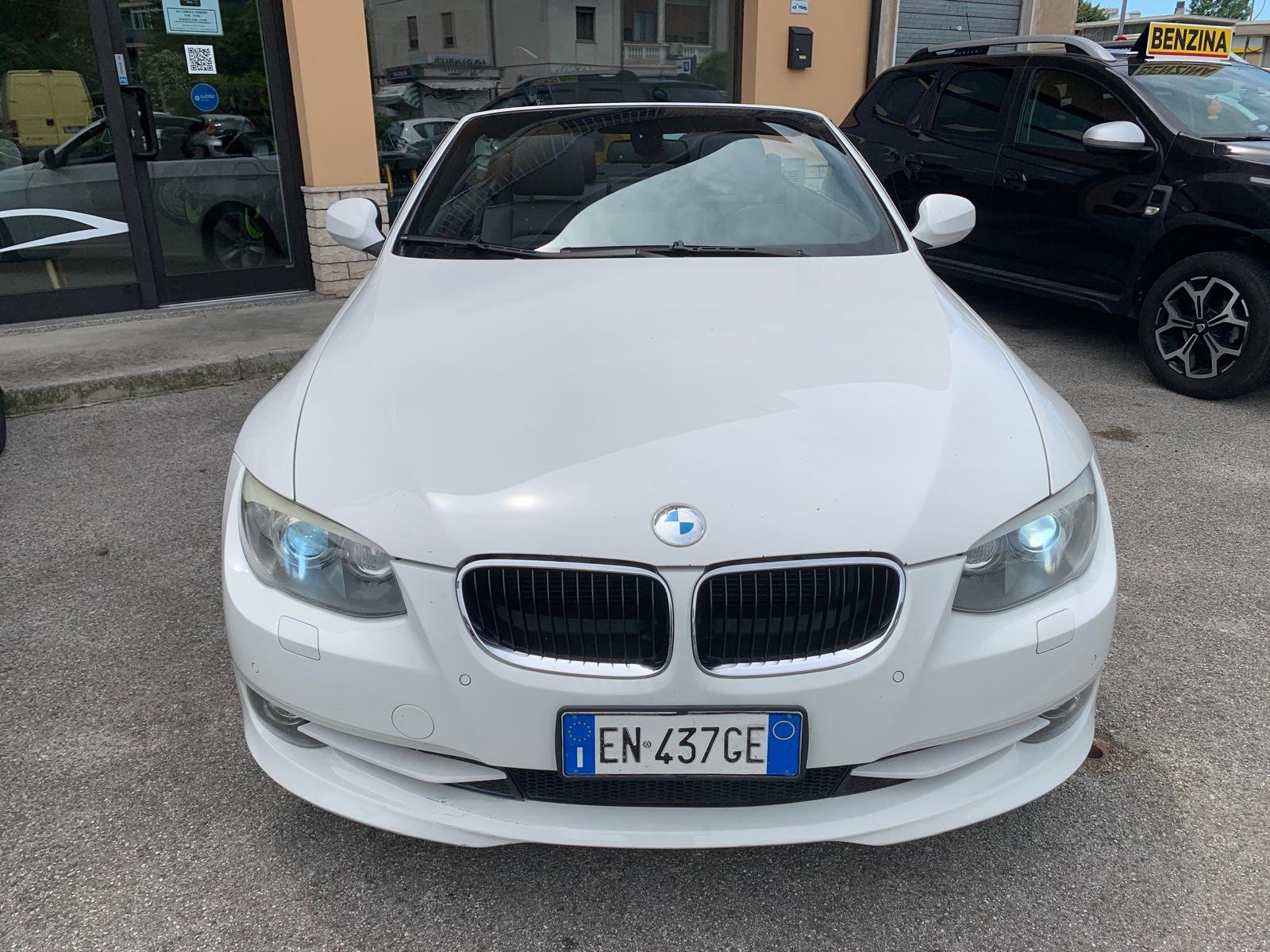 BMW E93 320d CABRIO